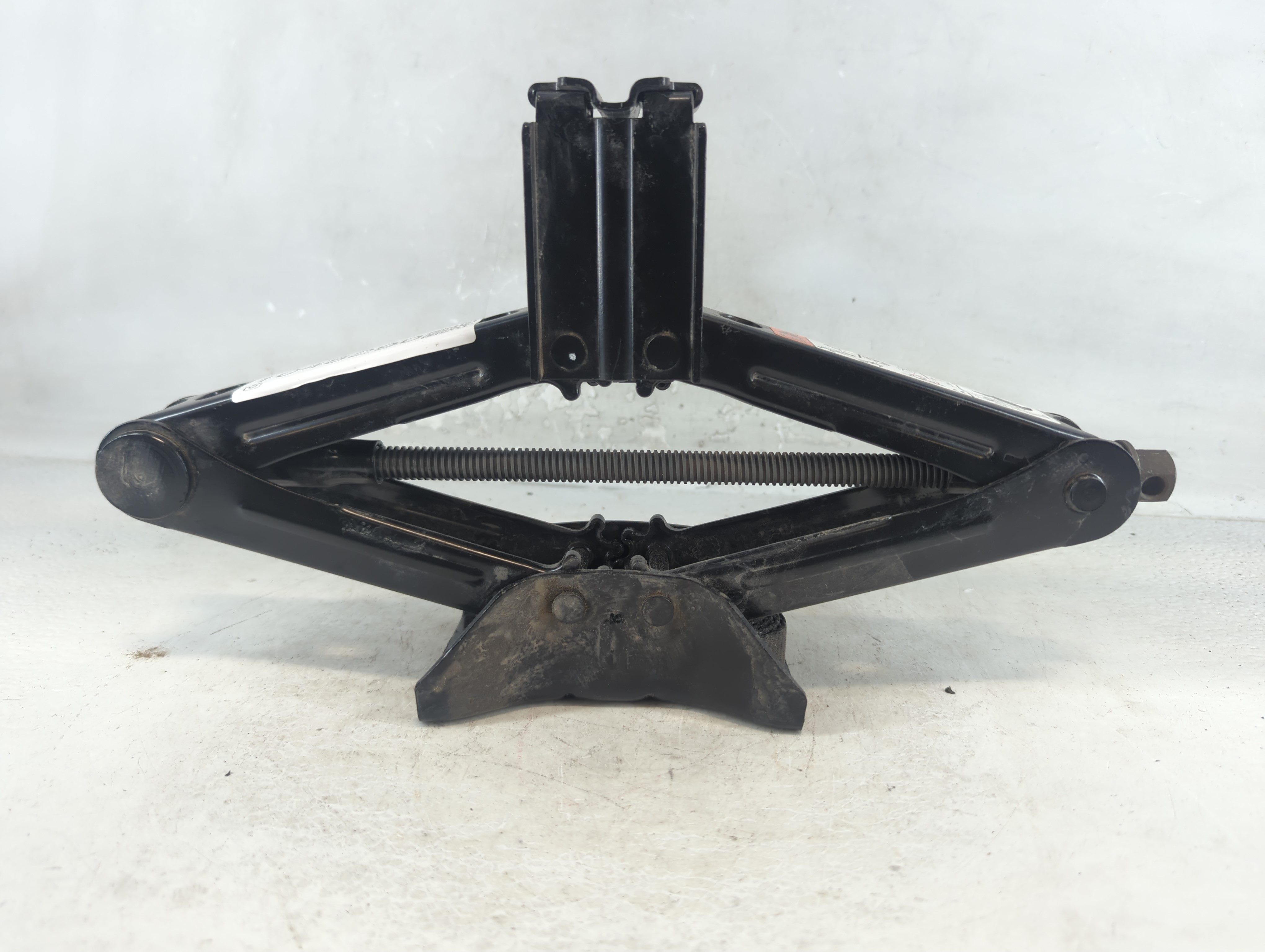 2017 Ford Escape Spare Scissor Car Jack 1048290 - Oemusedautoparts1.com