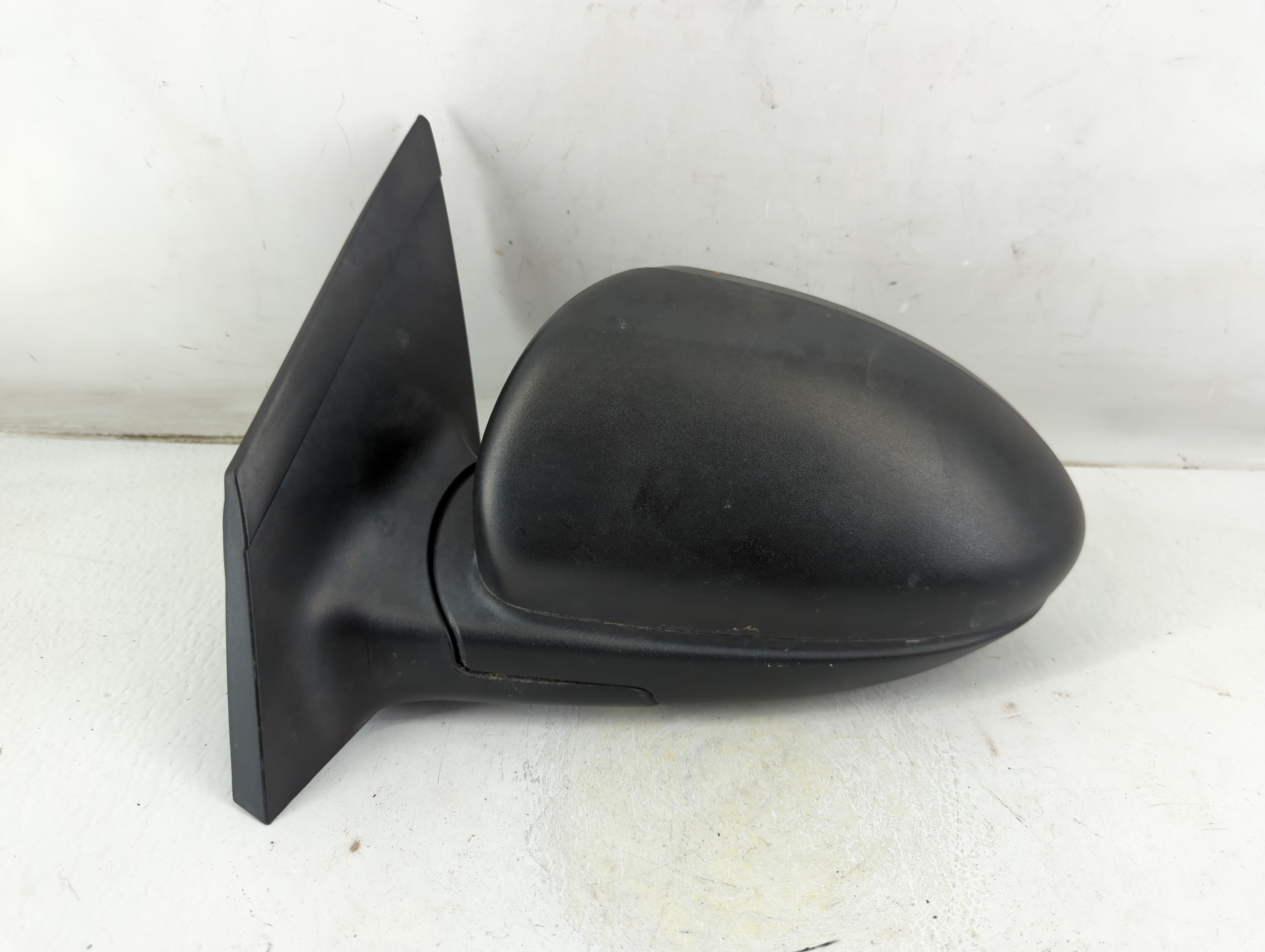 2011-2016 Chevrolet Cruze Driver Left Side View Power Door Mirror Black 1048304 - Oemusedautoparts1.com