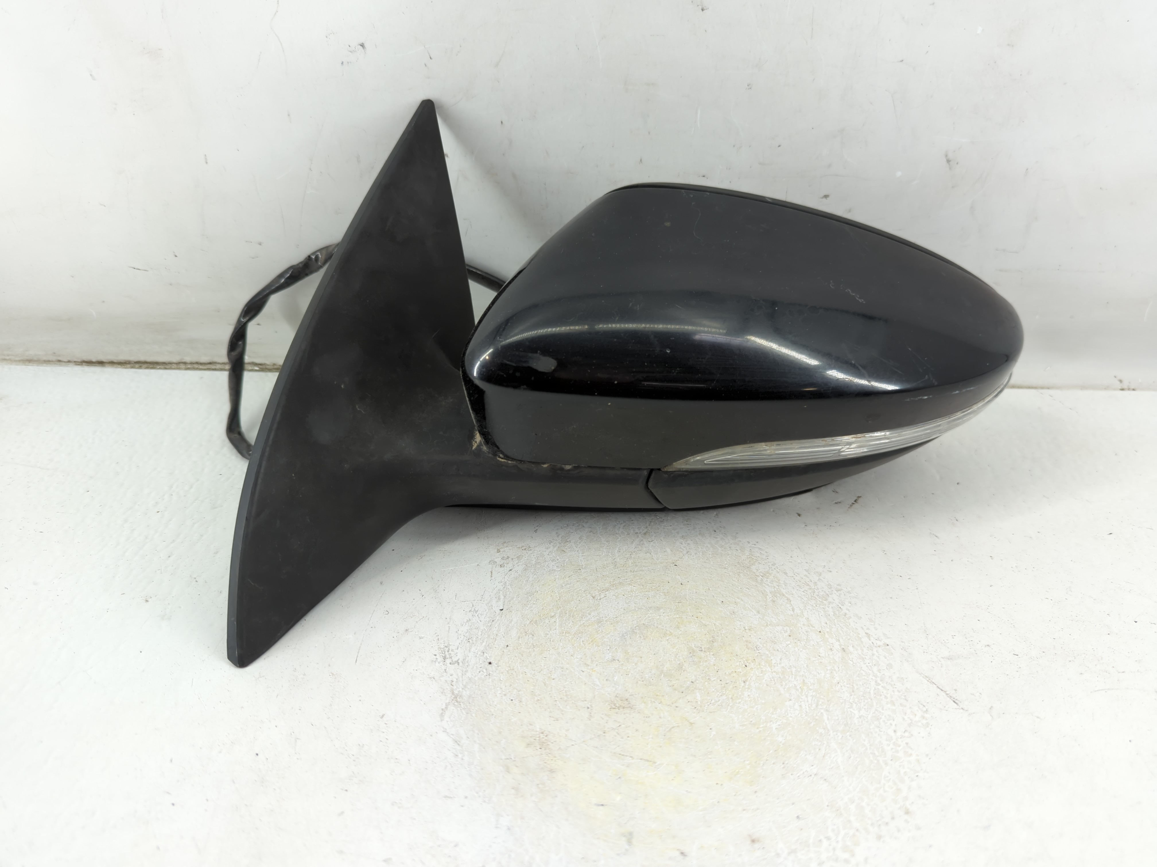 2009-2012 Volkswagen Cc Driver Left Side View Power Door Mirror Black 1048334 - Oemusedautoparts1.com