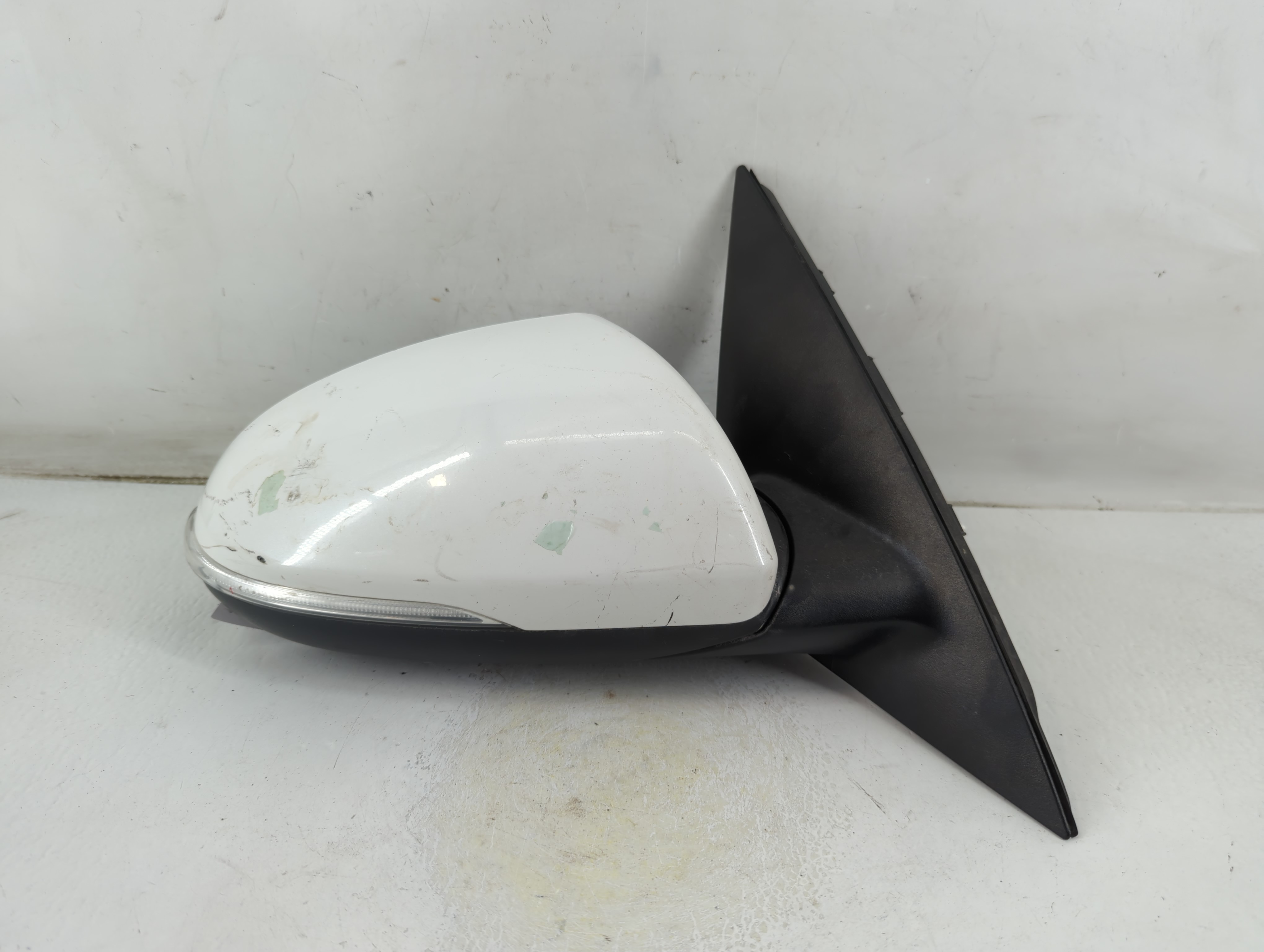 2016-2020 Kia Optima Passenger Right Side View Power Door Mirror White 1048336 - Oemusedautoparts1.com
