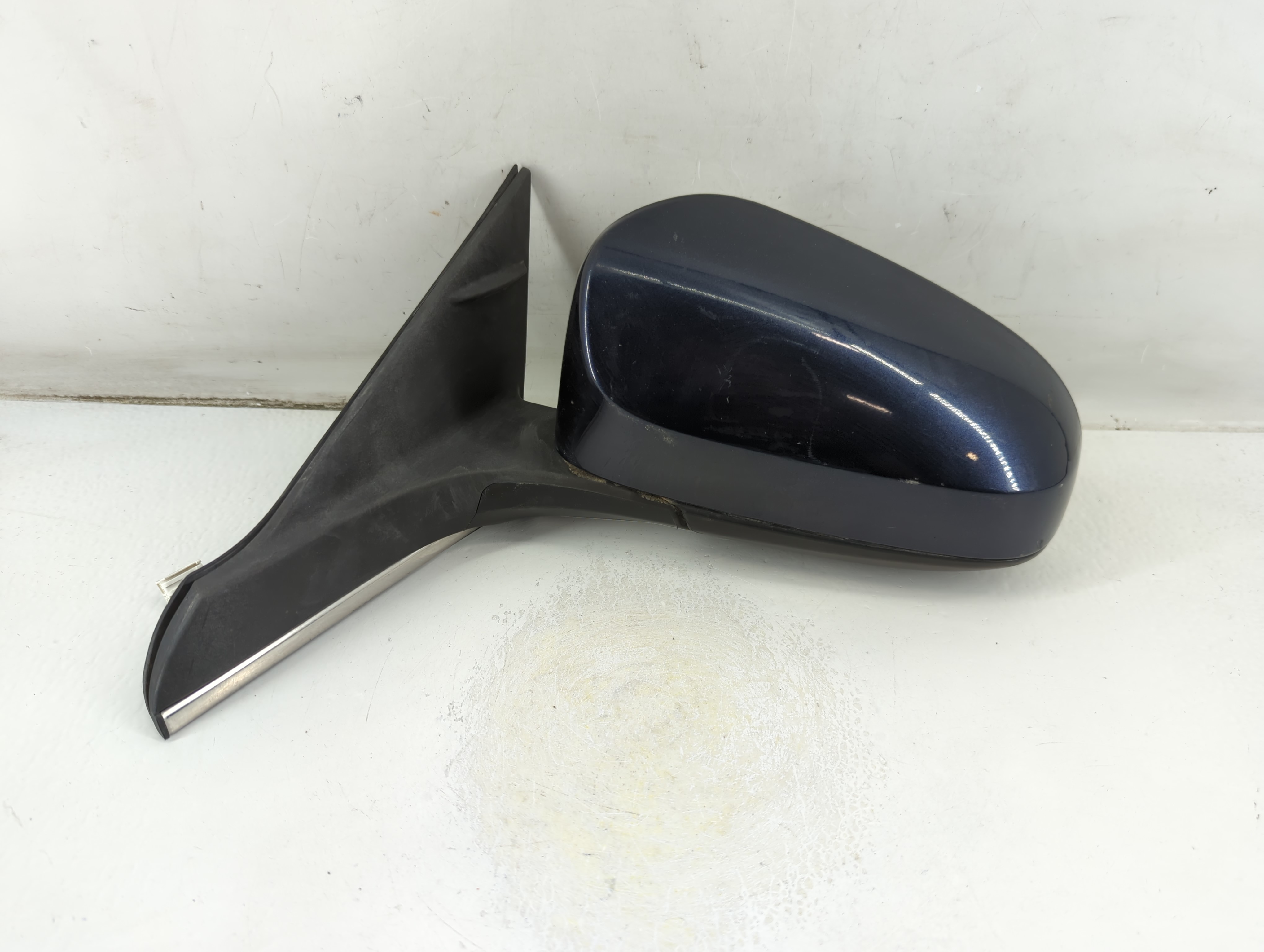 2015-2017 Toyota Camry Driver Left Side View Power Door Mirror Dark Blue 1048352 - Oemusedautoparts1.com