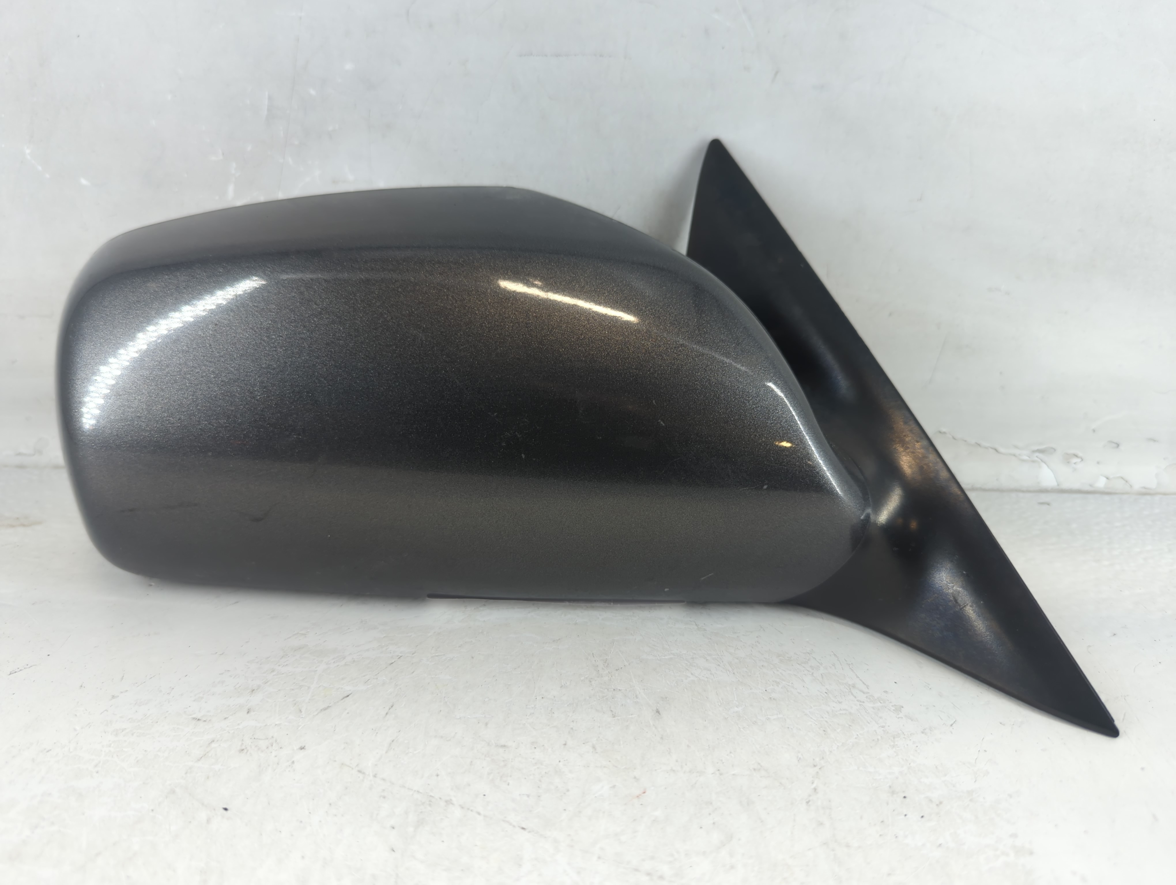 2007-2011 Toyota Camry Passenger Right Side View Power Door Mirror Black 1048361 - Oemusedautoparts1.com
