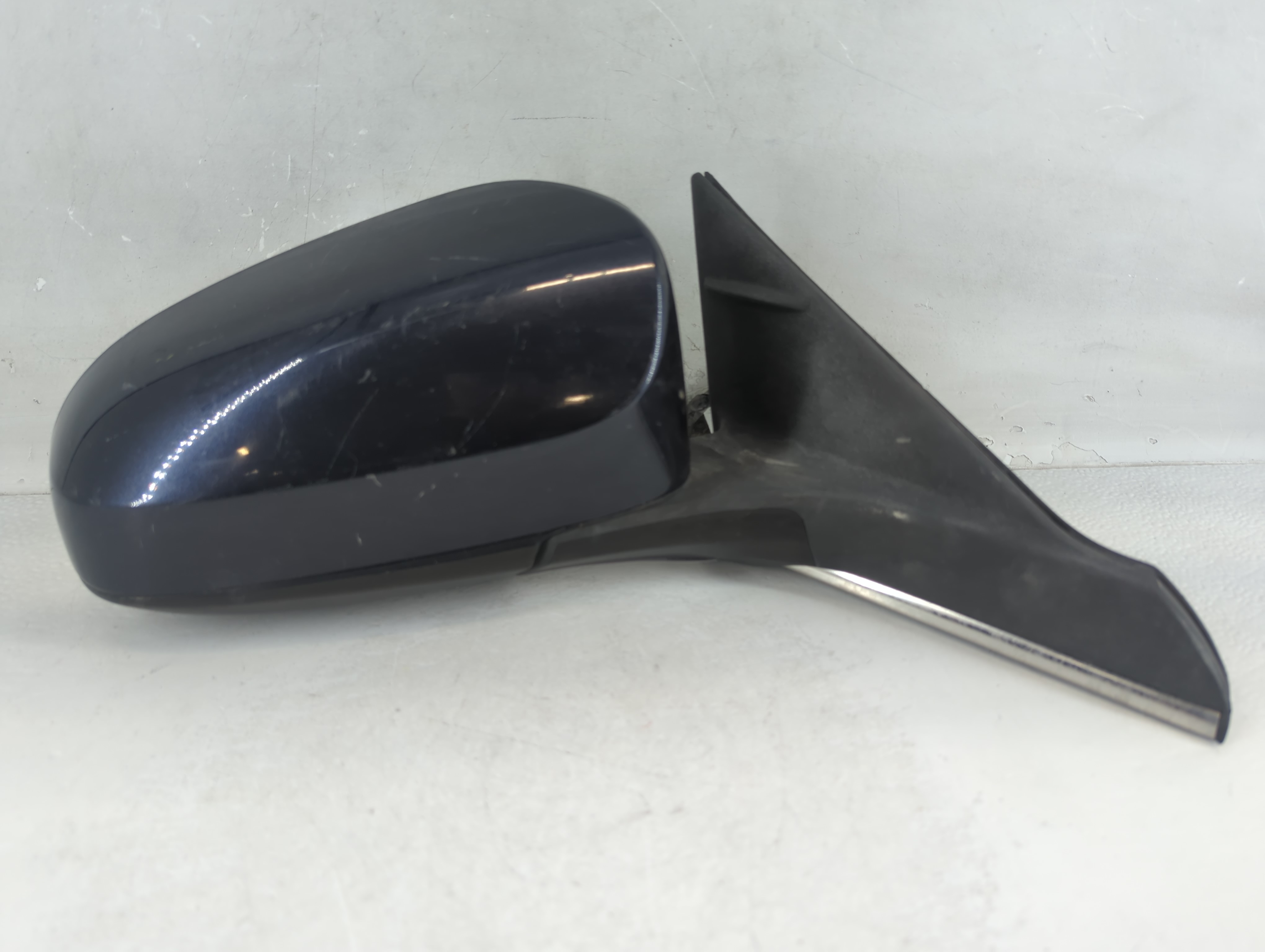 2015-2017 Toyota Camry Passenger Right Side View Power Door Mirror 1048369 - Oemusedautoparts1.com
