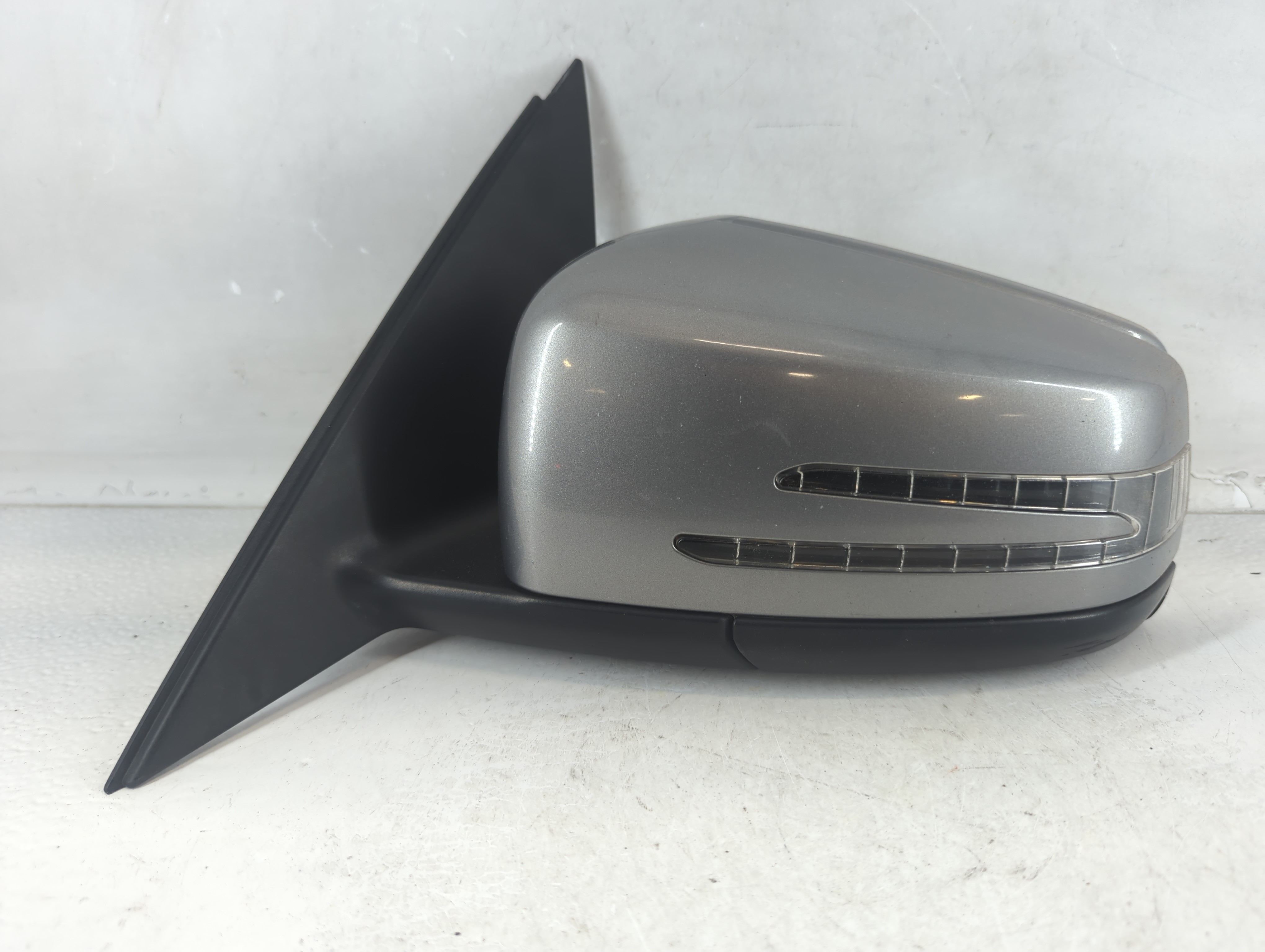2012-2015 Mercedes-benz C250 Driver Left Side View Power Door Mirror 1048391 - Oemusedautoparts1.com