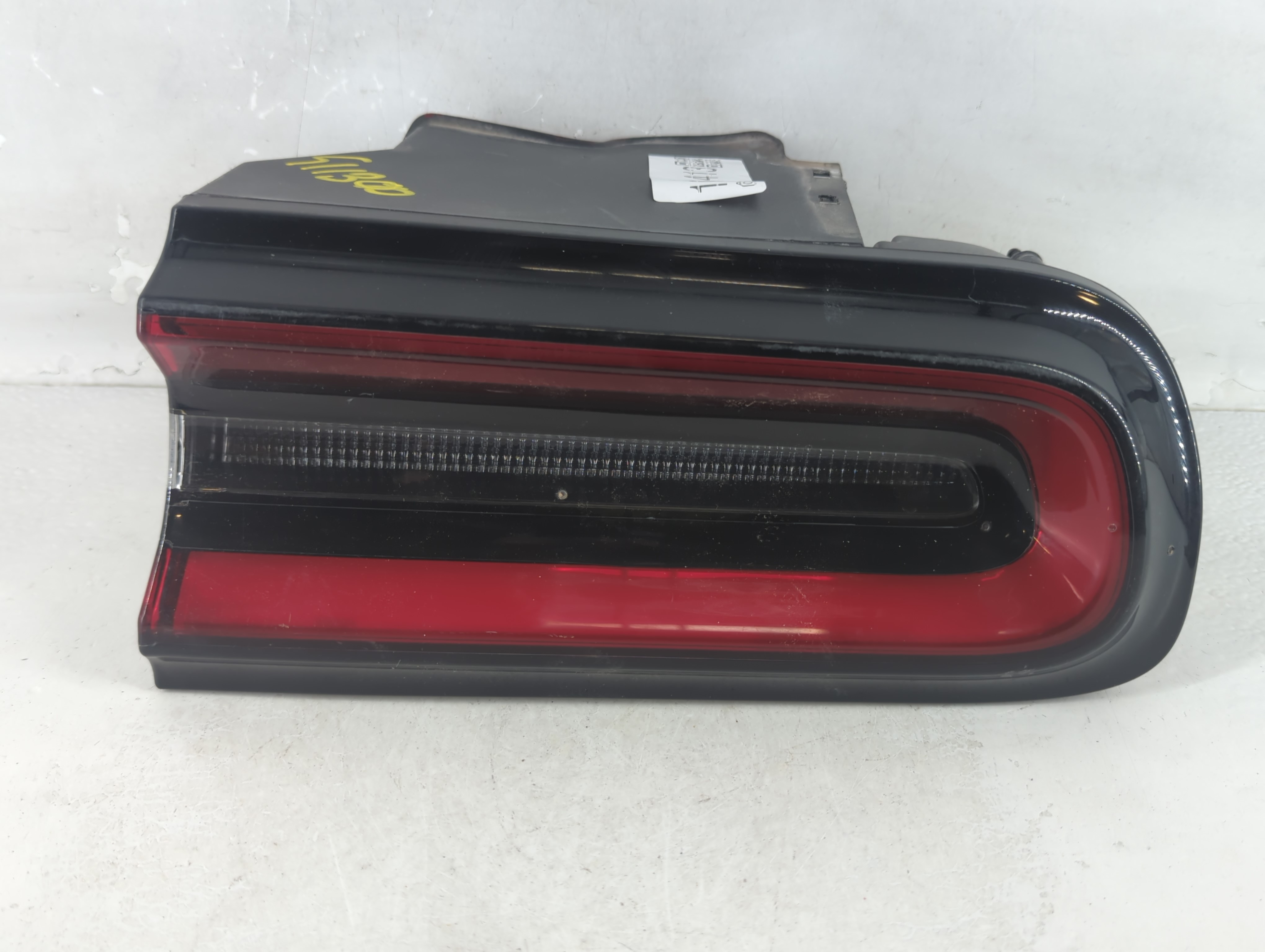 2015-2022 Dodge Challenger Passenger Right Side Tail Light Taillight Oem 1048413 - Oemusedautoparts1.com