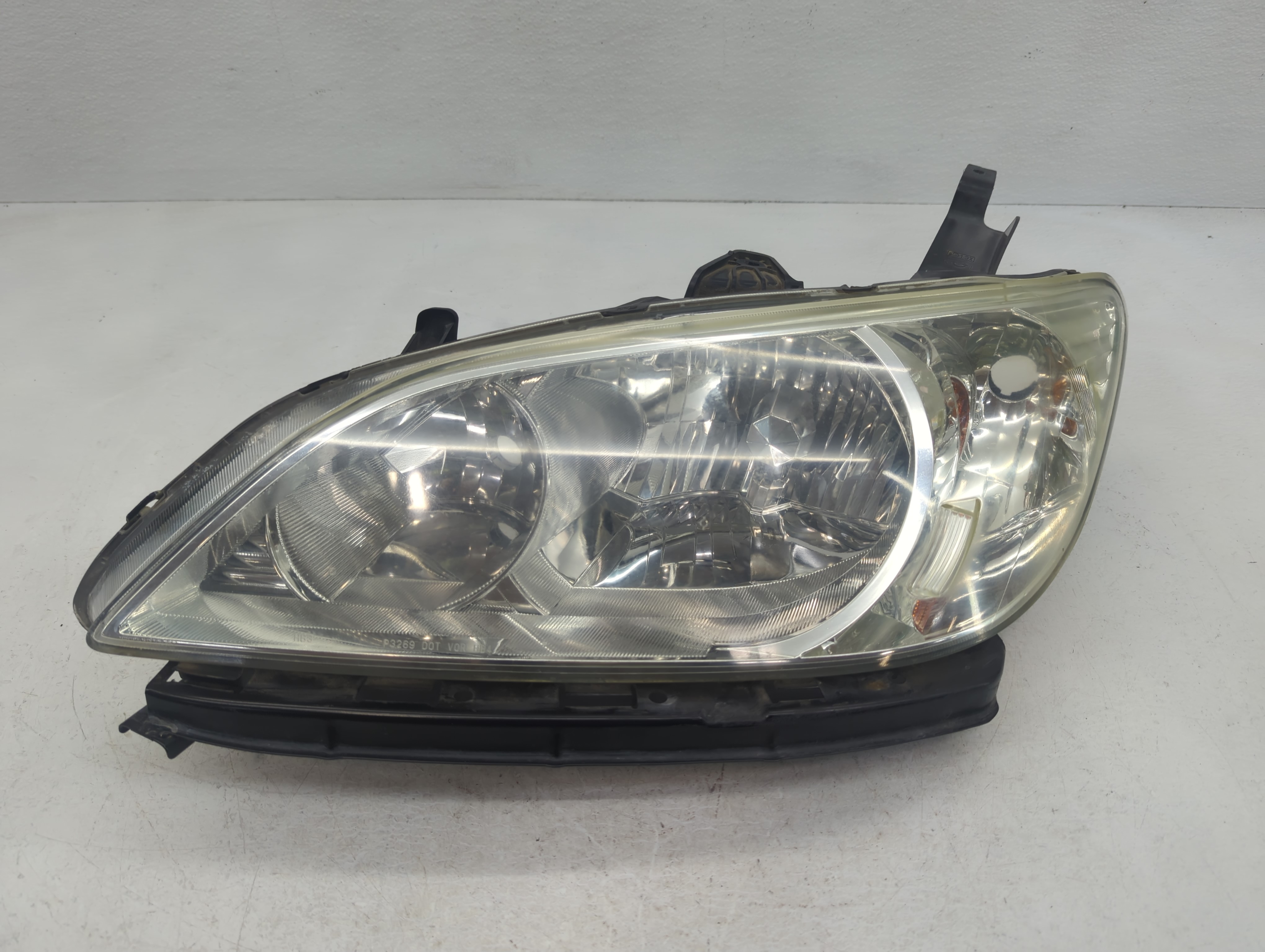 2004-2005 Honda Civic Driver Left Oem Head Light Headlight Lamp 1048420 - Oemusedautoparts1.com