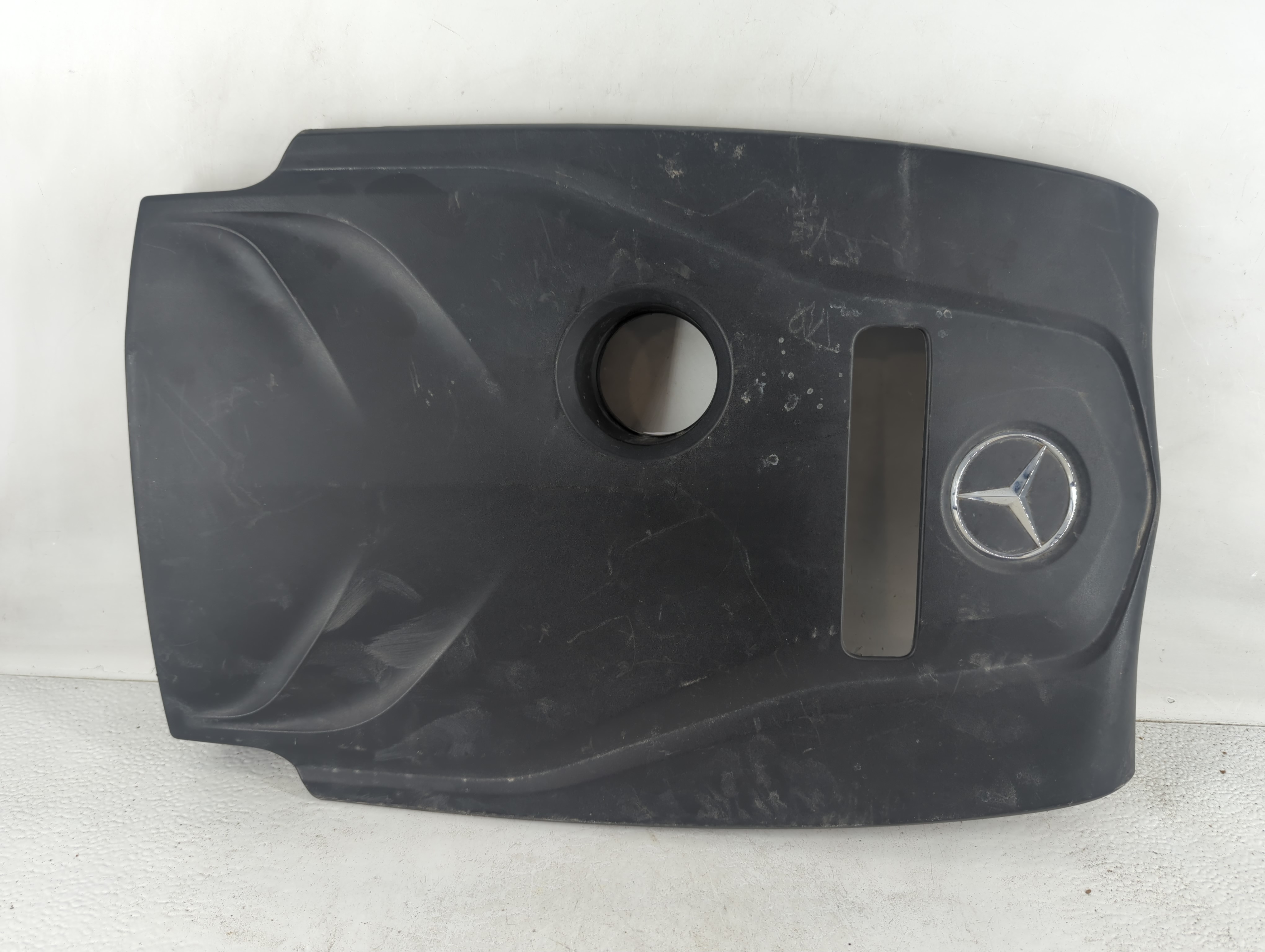 2016 Mercedes-benz C300 Engine Cover 1048450 - Oemusedautoparts1.com