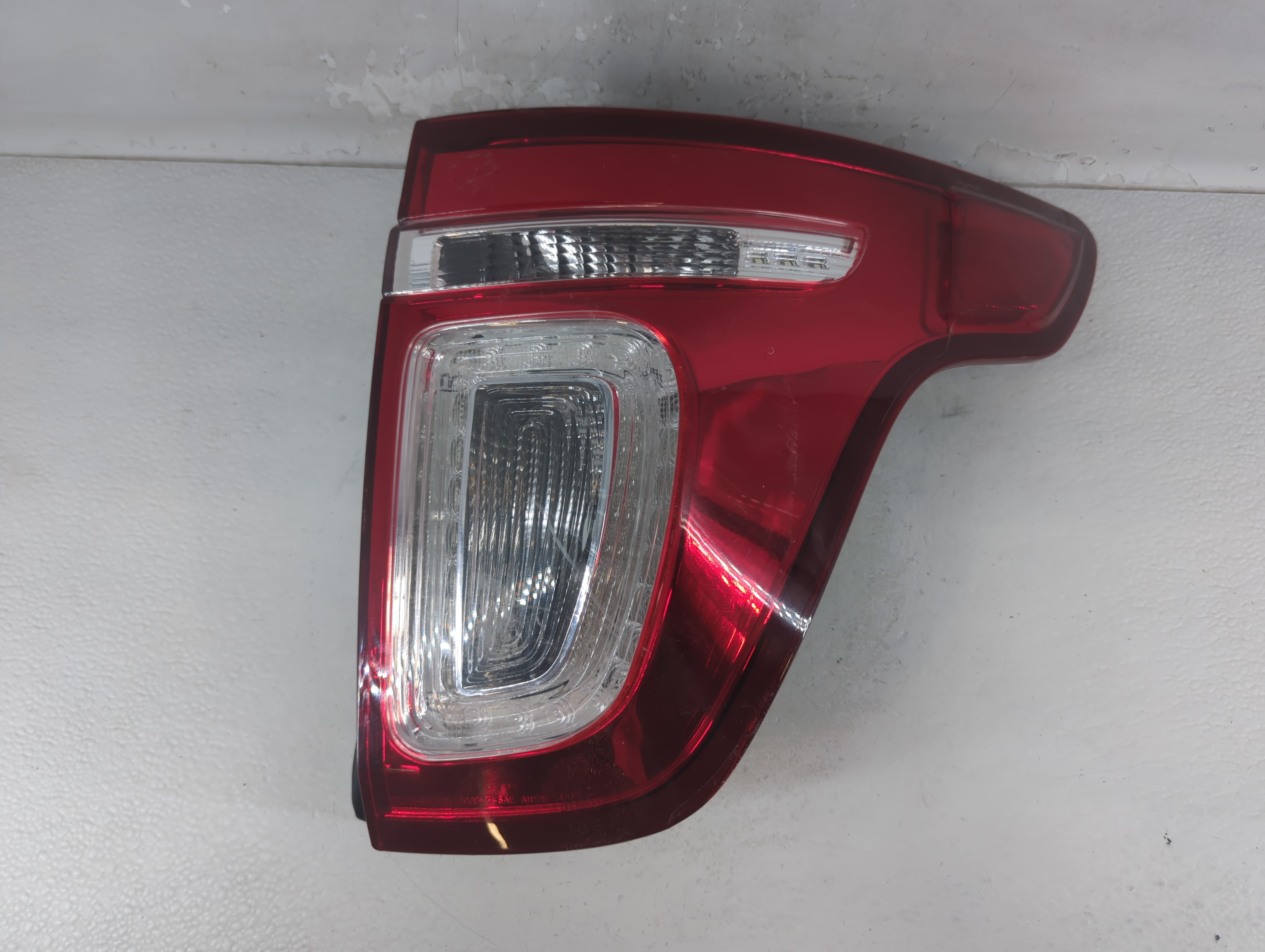 2011-2015 Ford Explorer Passenger Right Side Tail Light Taillight Oem 1048486 - Oemusedautoparts1.com