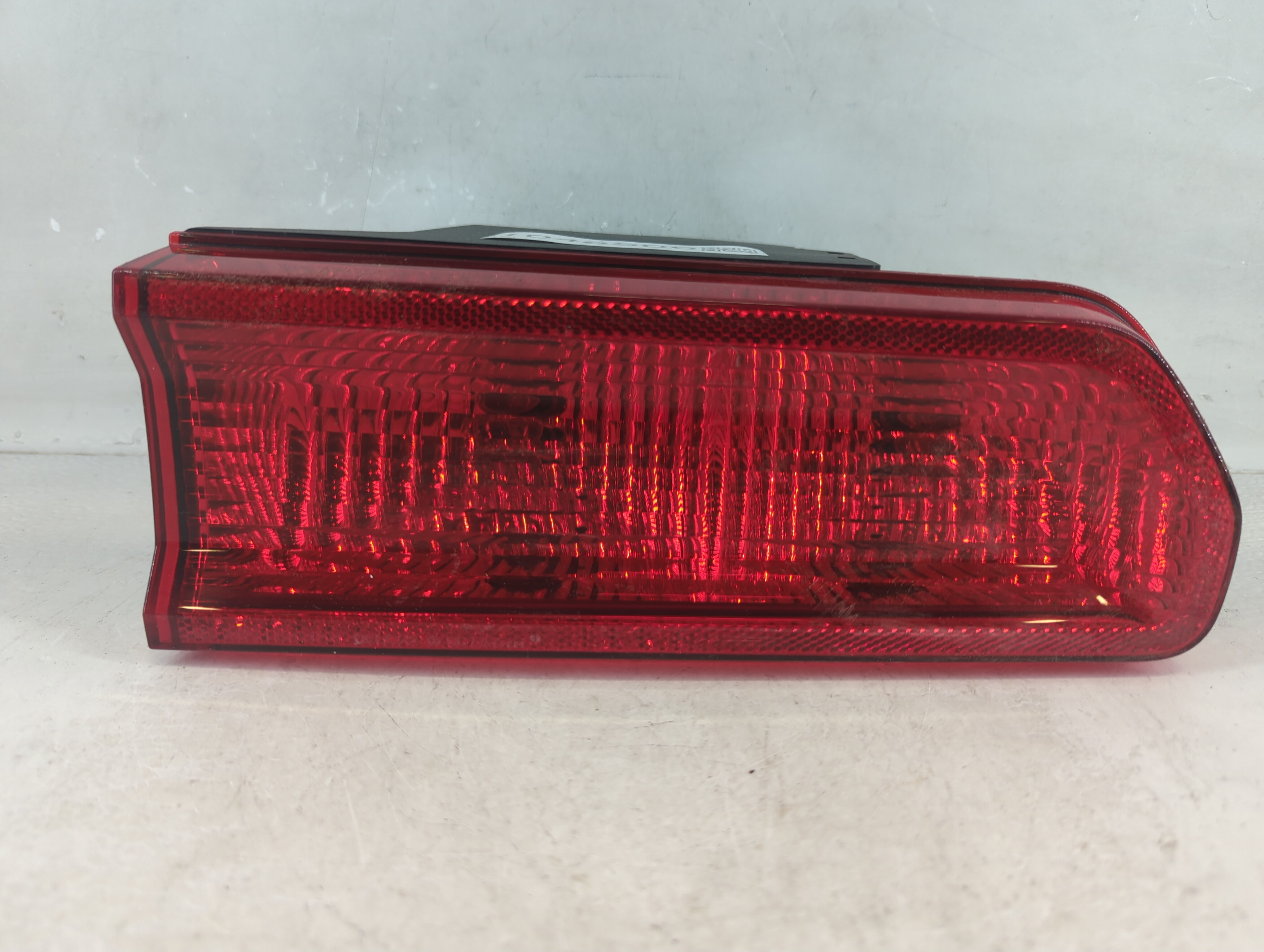 2008-2014 Dodge Challenger Passenger Right Side Tail Light Taillight Oem 1048506 - Oemusedautoparts1.com