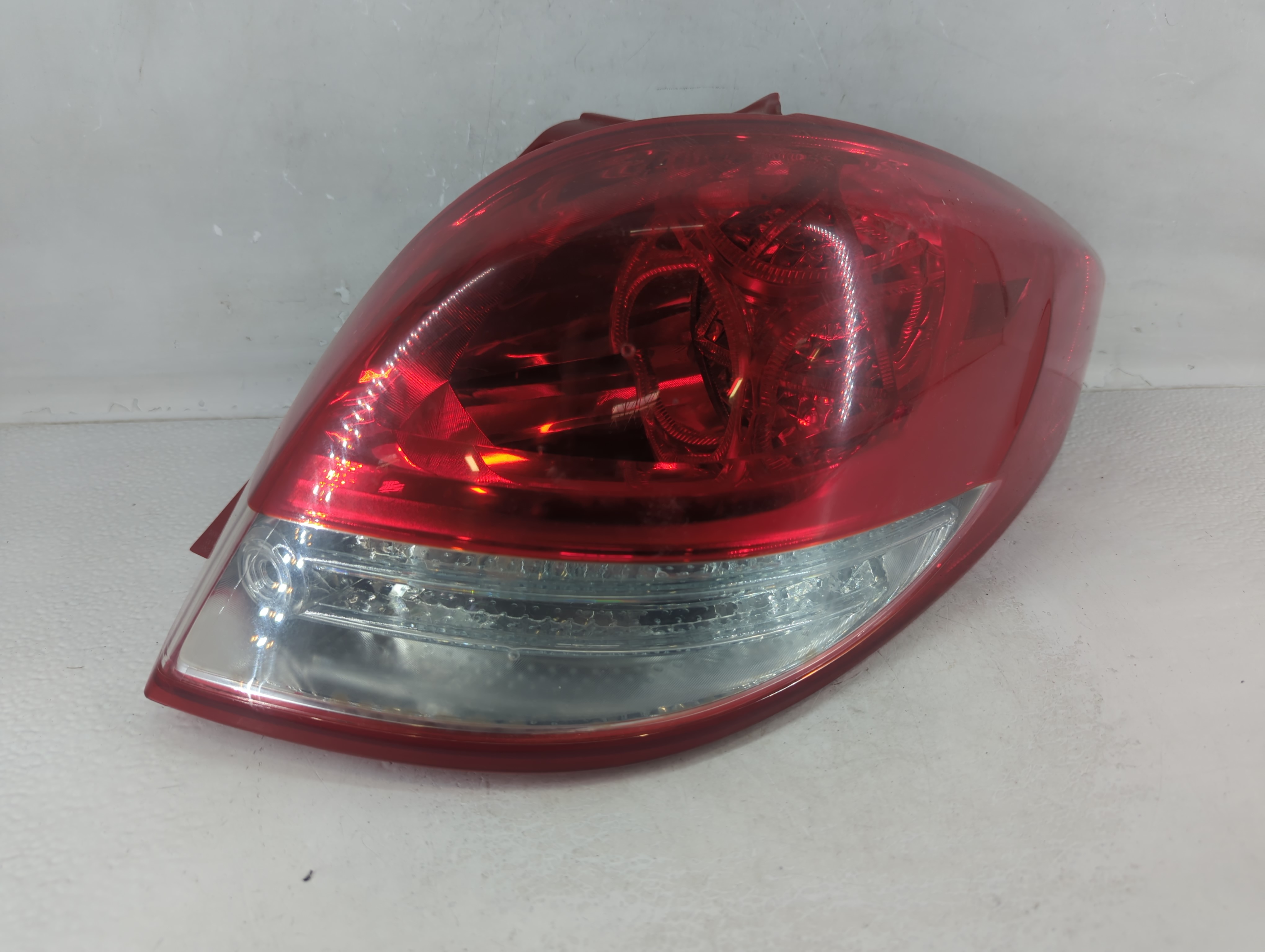 2013-2017 Hyundai Veloster Passenger Right Side Tail Light Taillight Oem 1048514 - Oemusedautoparts1.com