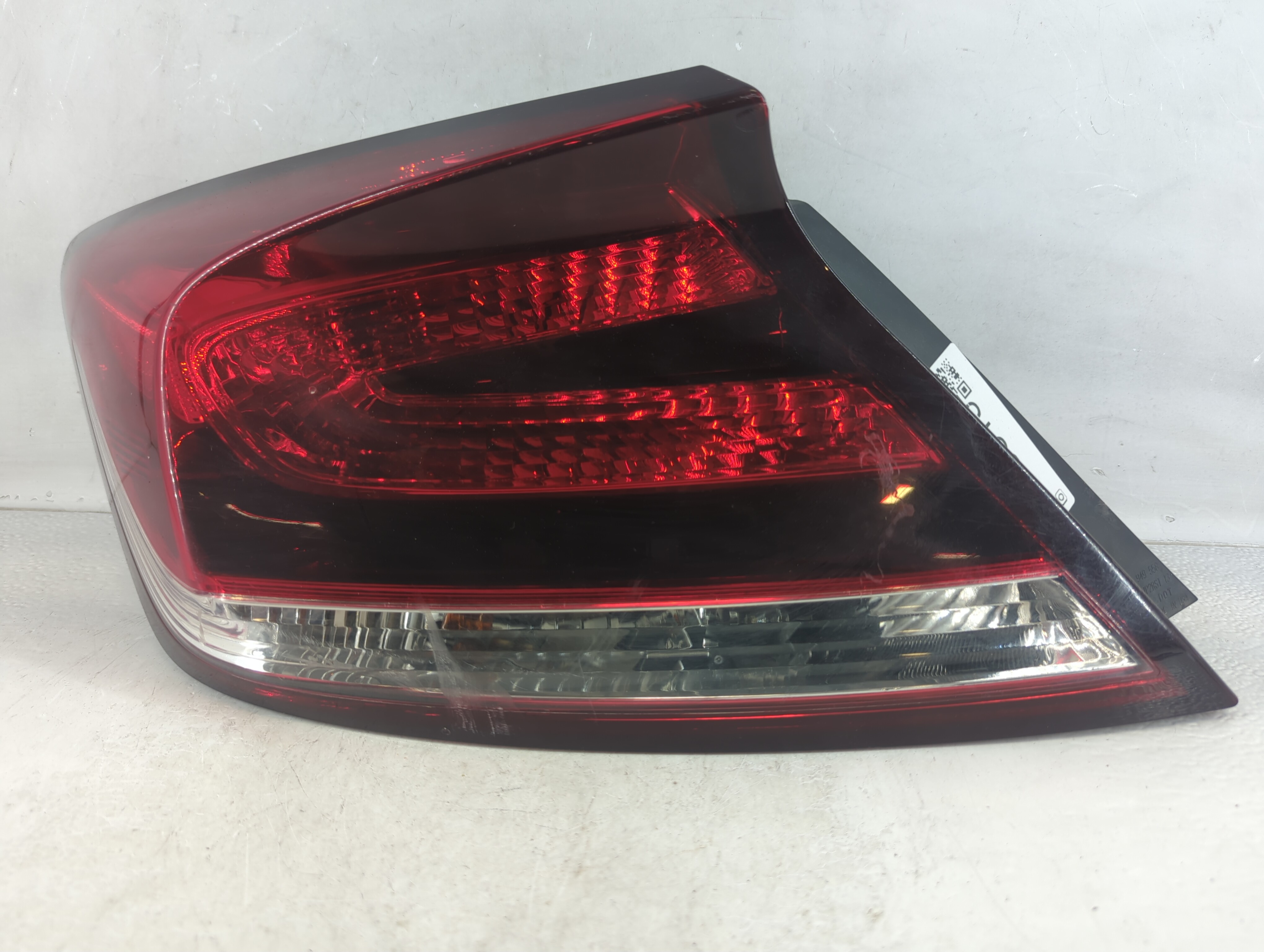 2013-2015 Honda Civic Driver Left Side Tail Light Taillight Oem 1048515 - Oemusedautoparts1.com