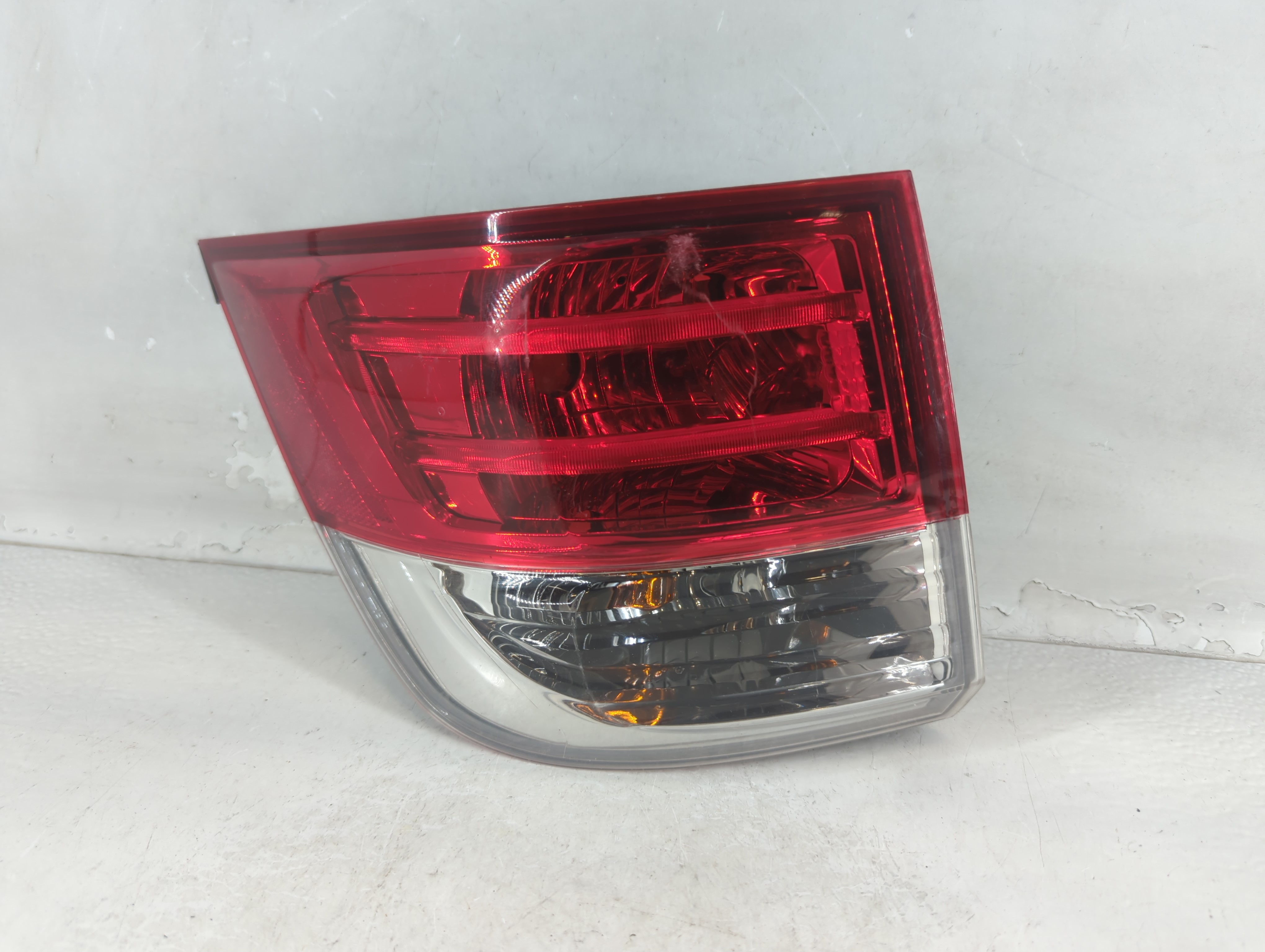 2014-2017 Honda Odyssey Driver Left Side Tail Light Taillight Oem 1048529 - Oemusedautoparts1.com