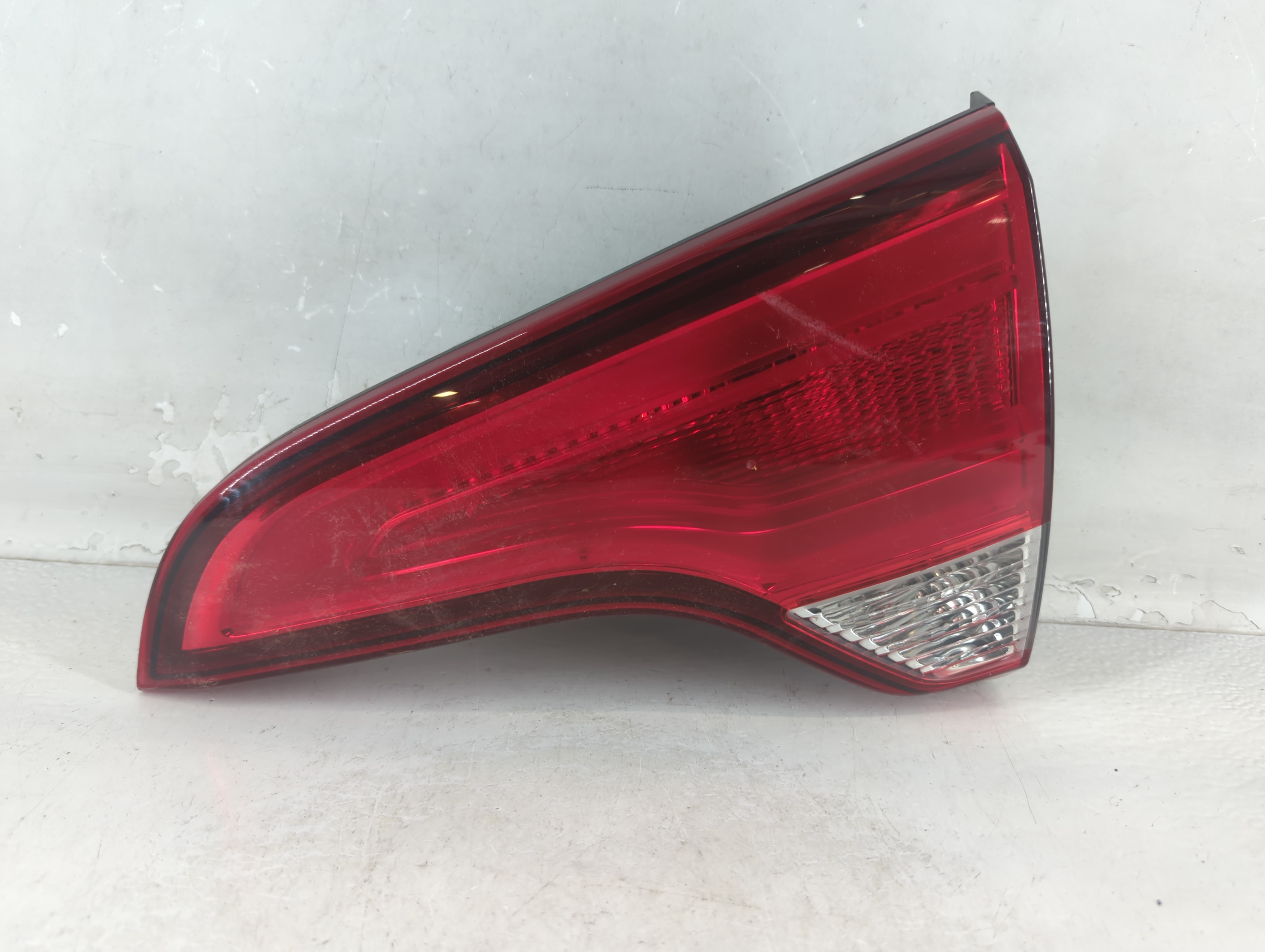2014-2015 Kia Sorento Passenger Right Side Tail Light Taillight Oem 1048531 - Oemusedautoparts1.com