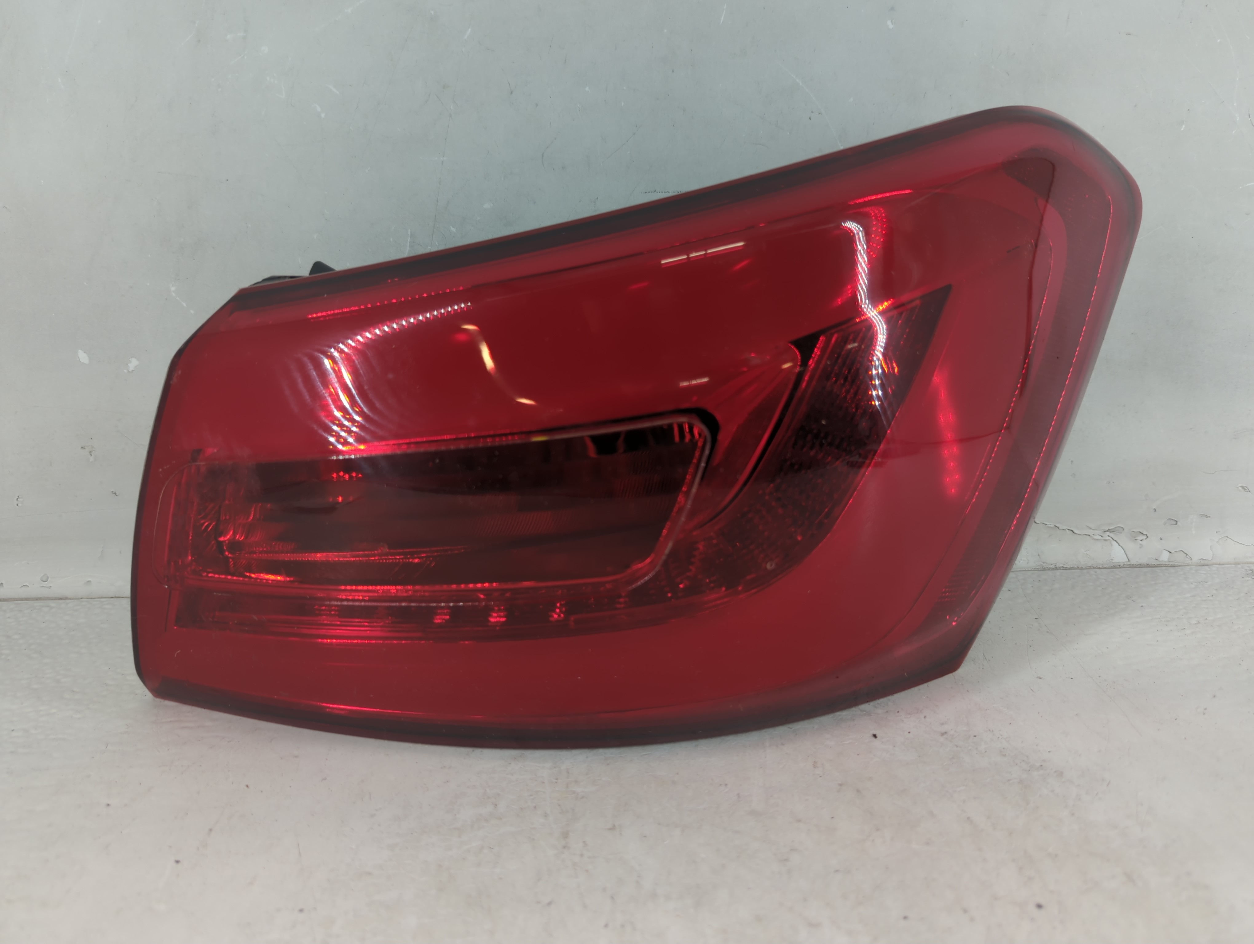 Kia Forte Passenger Right Side Tail Light Taillight Oem 1048544 - Oemusedautoparts1.com