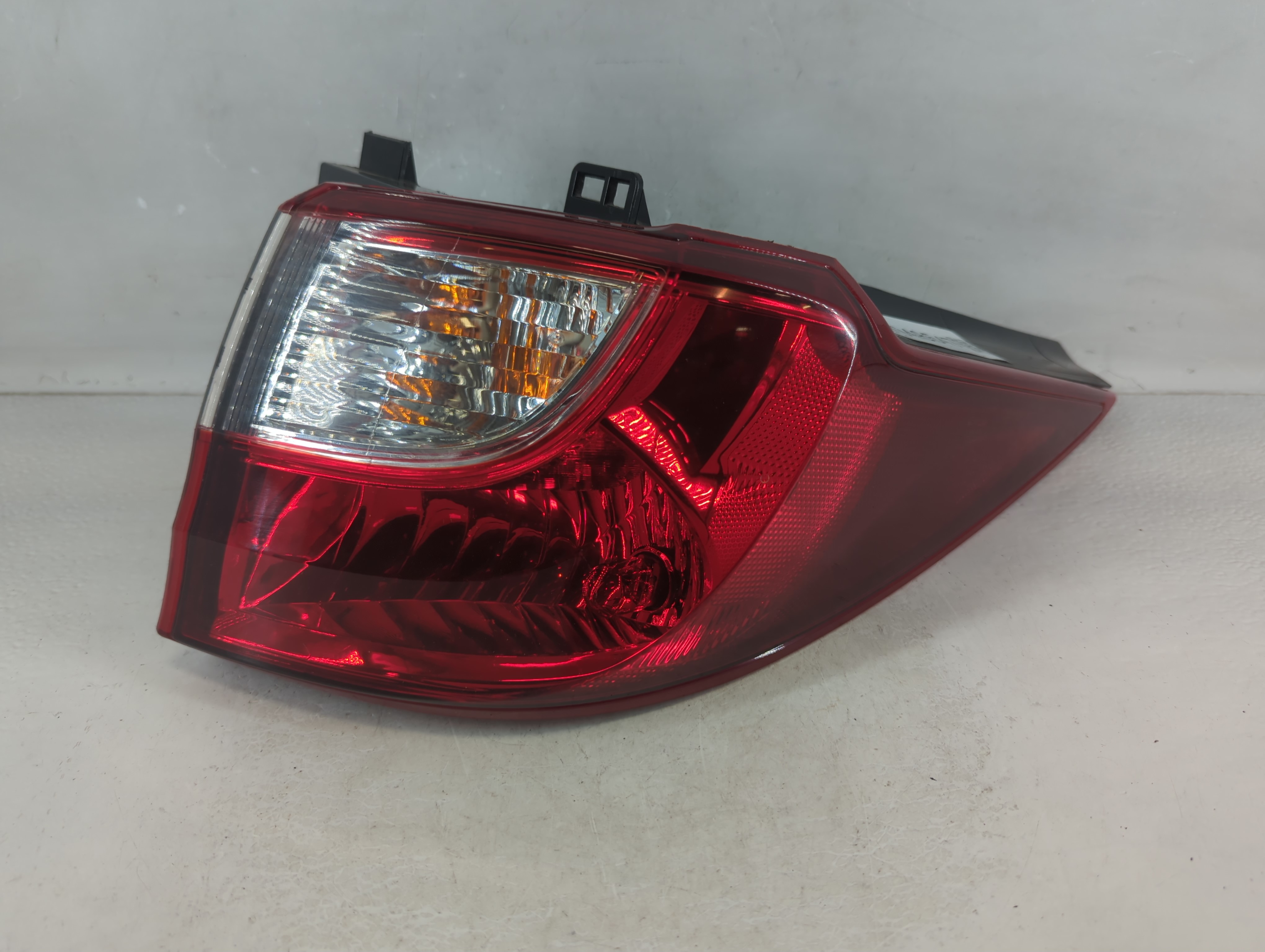 2012-2017 Mazda 5 Passenger Right Side Tail Light Taillight Oem 1048547 - Oemusedautoparts1.com