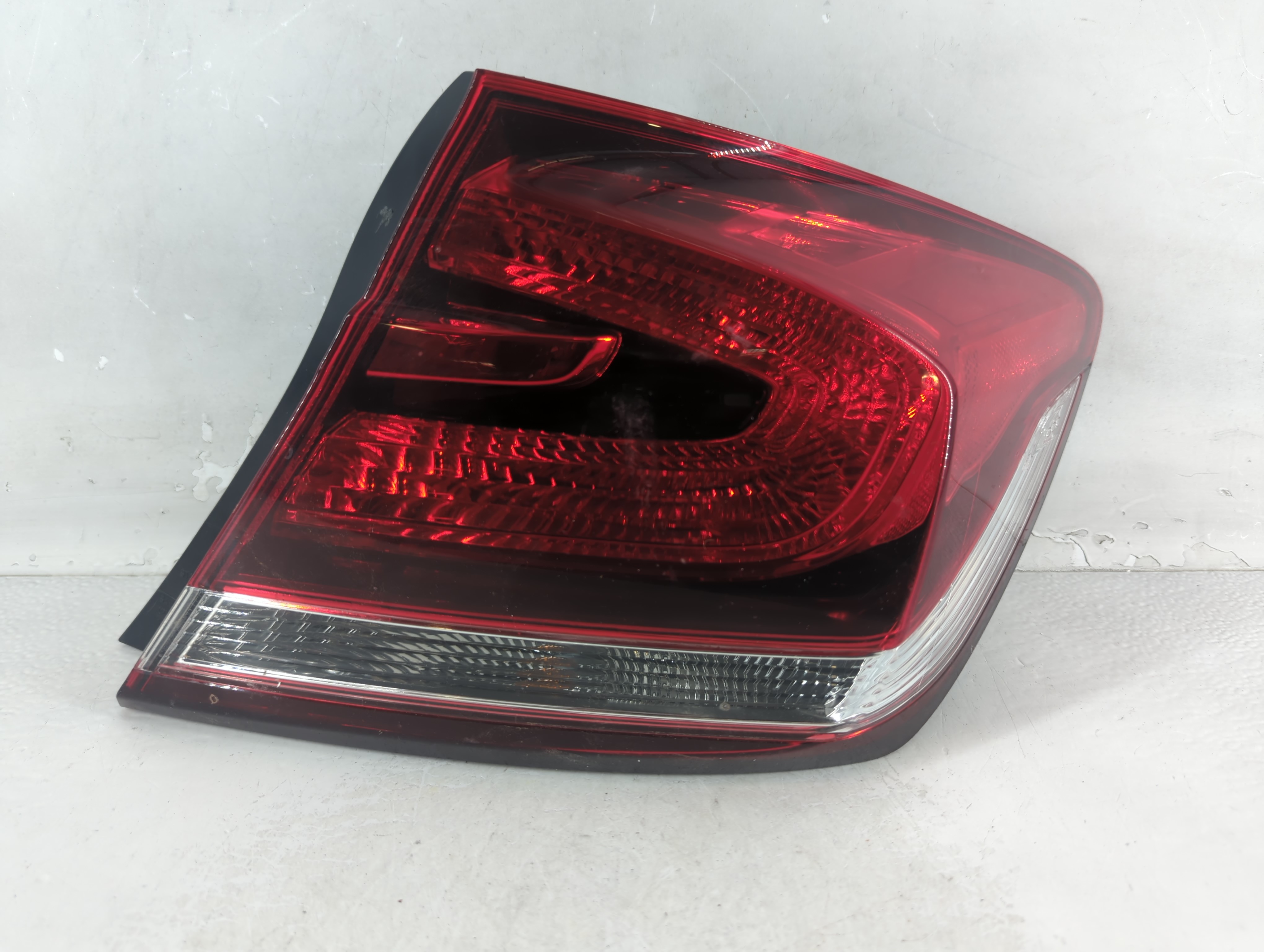 2013-2015 Honda Civic Passenger Right Side Tail Light Taillight Oem 1048590 - Oemusedautoparts1.com