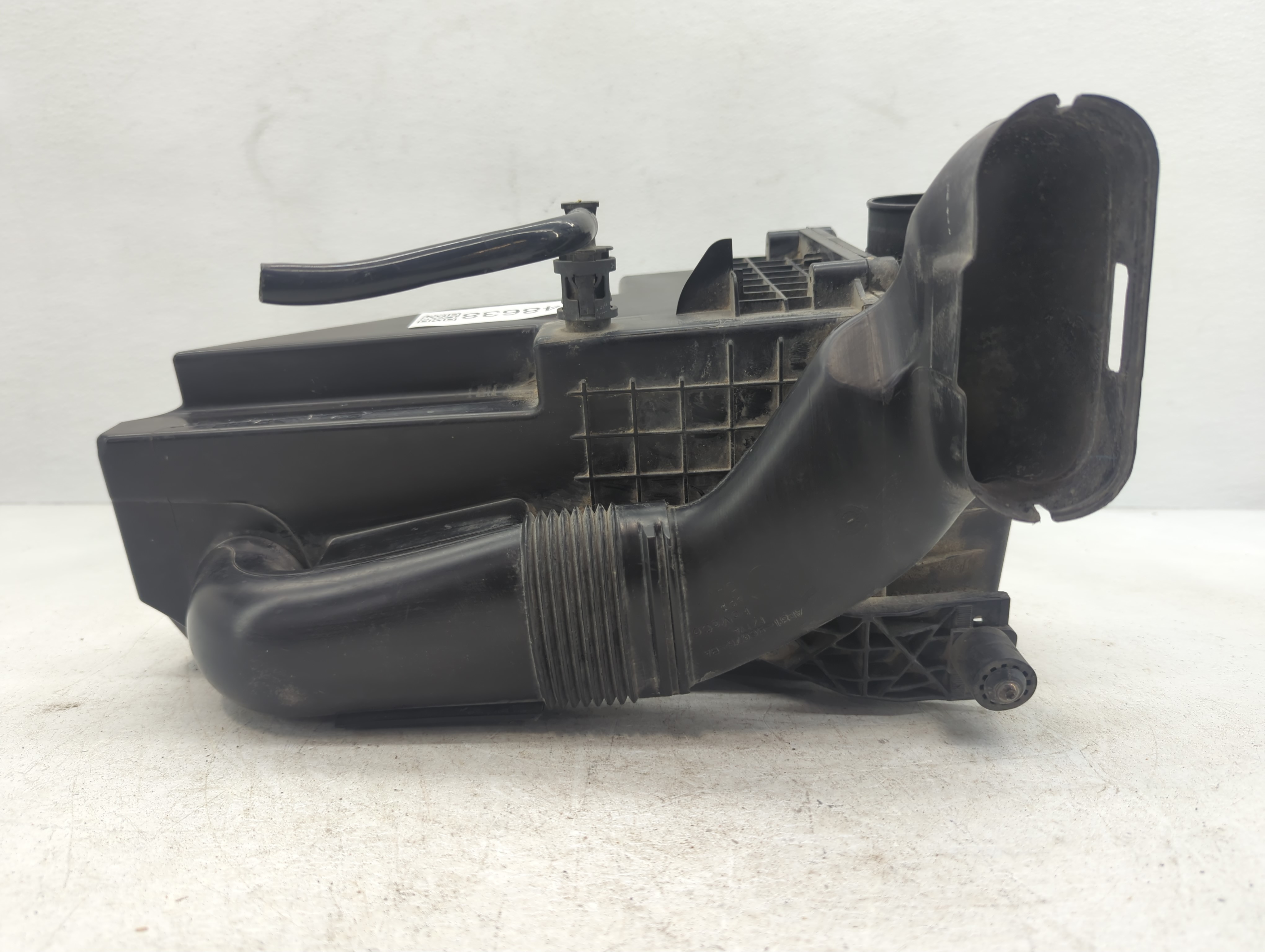 2014-2019 Ford Fiesta Air Cleaner Intake-duct Hose Tube 1048638 - Oemusedautoparts1.com