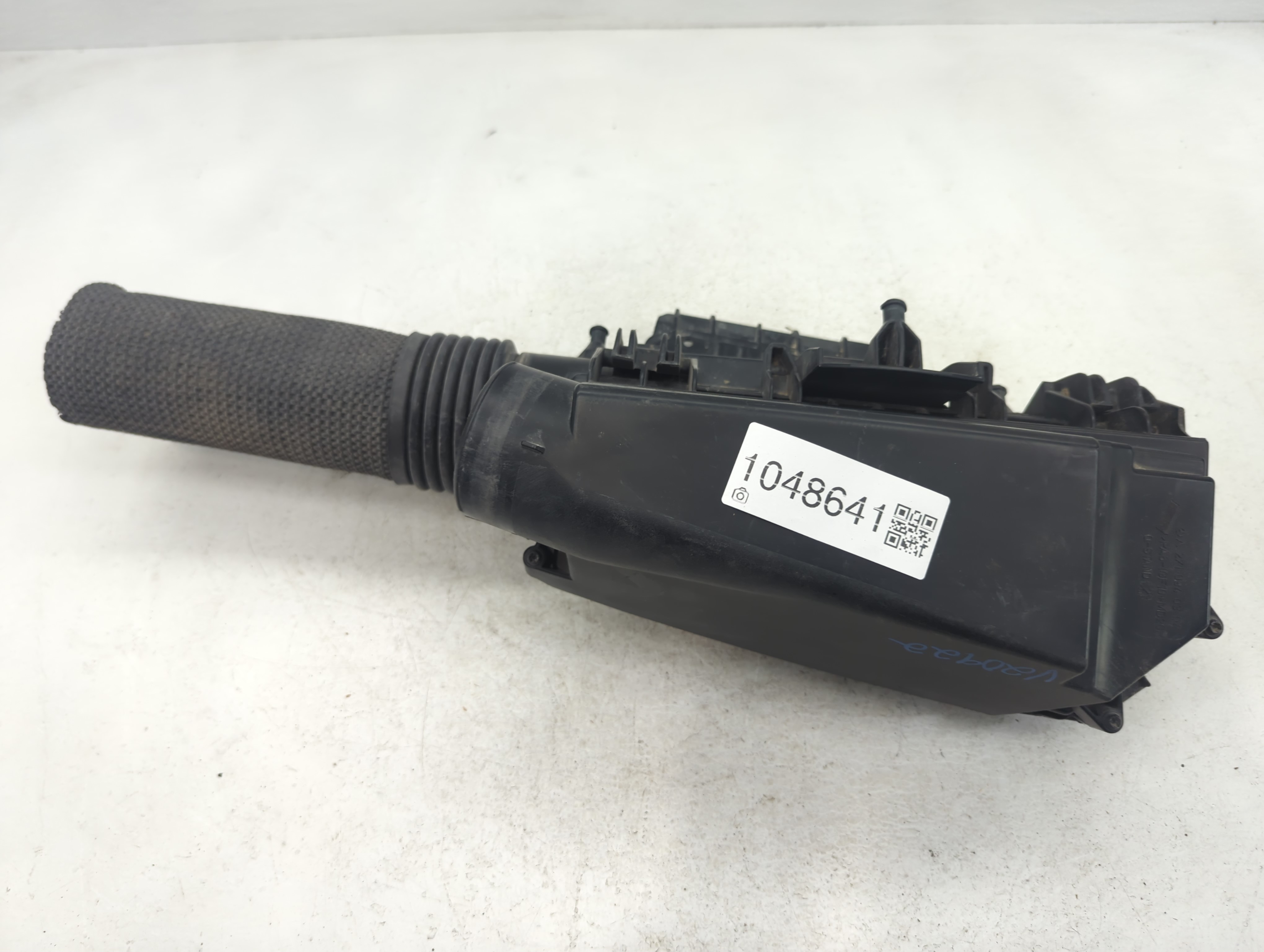2012-2015 Mercedes-benz C250 Air Cleaner Intake-duct Hose Tube 1048641 - Oemusedautoparts1.com