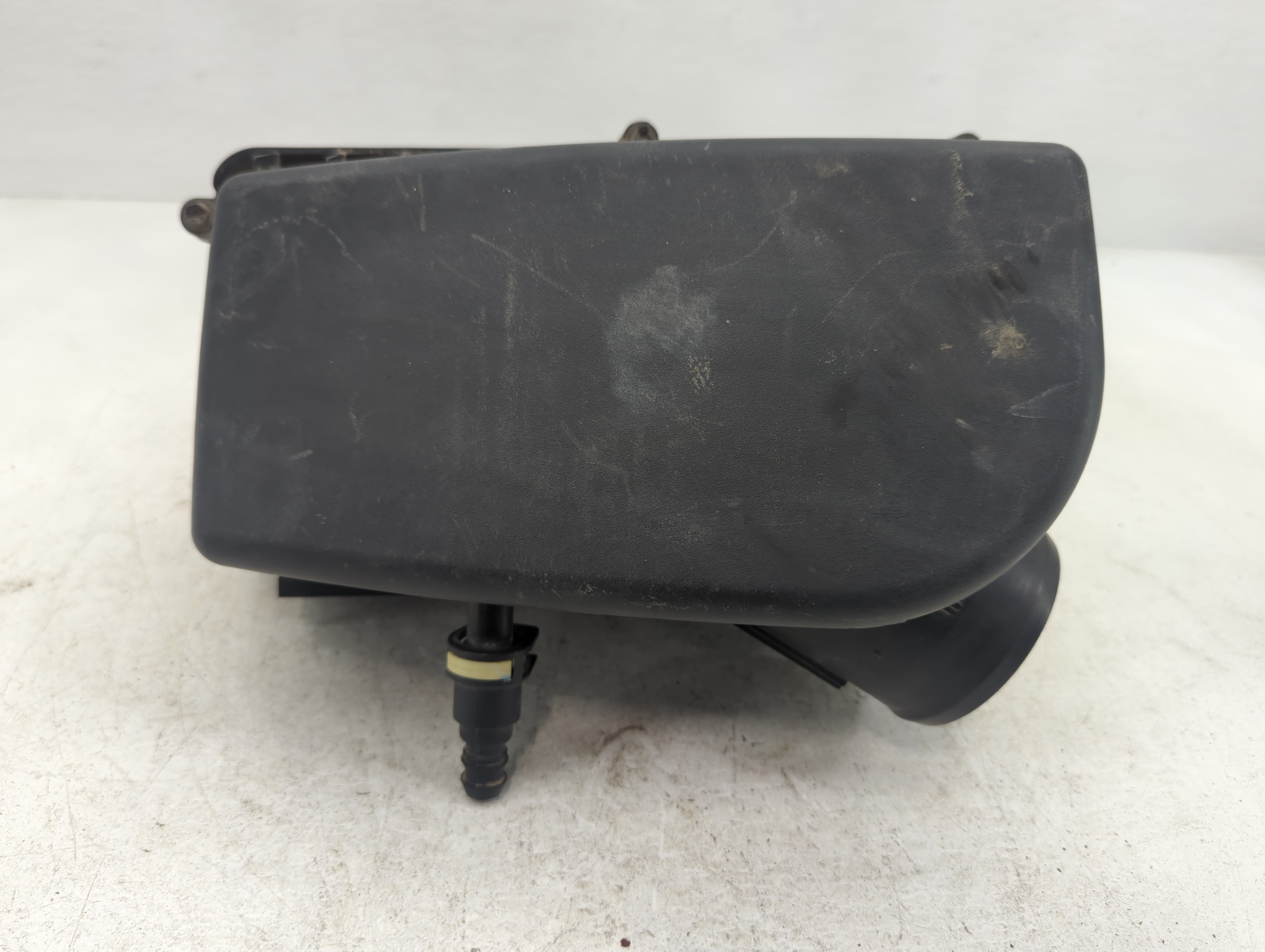 2015-2017 Chrysler 200 Air Cleaner Intake-duct Hose Tube 1048643 - Oemusedautoparts1.com