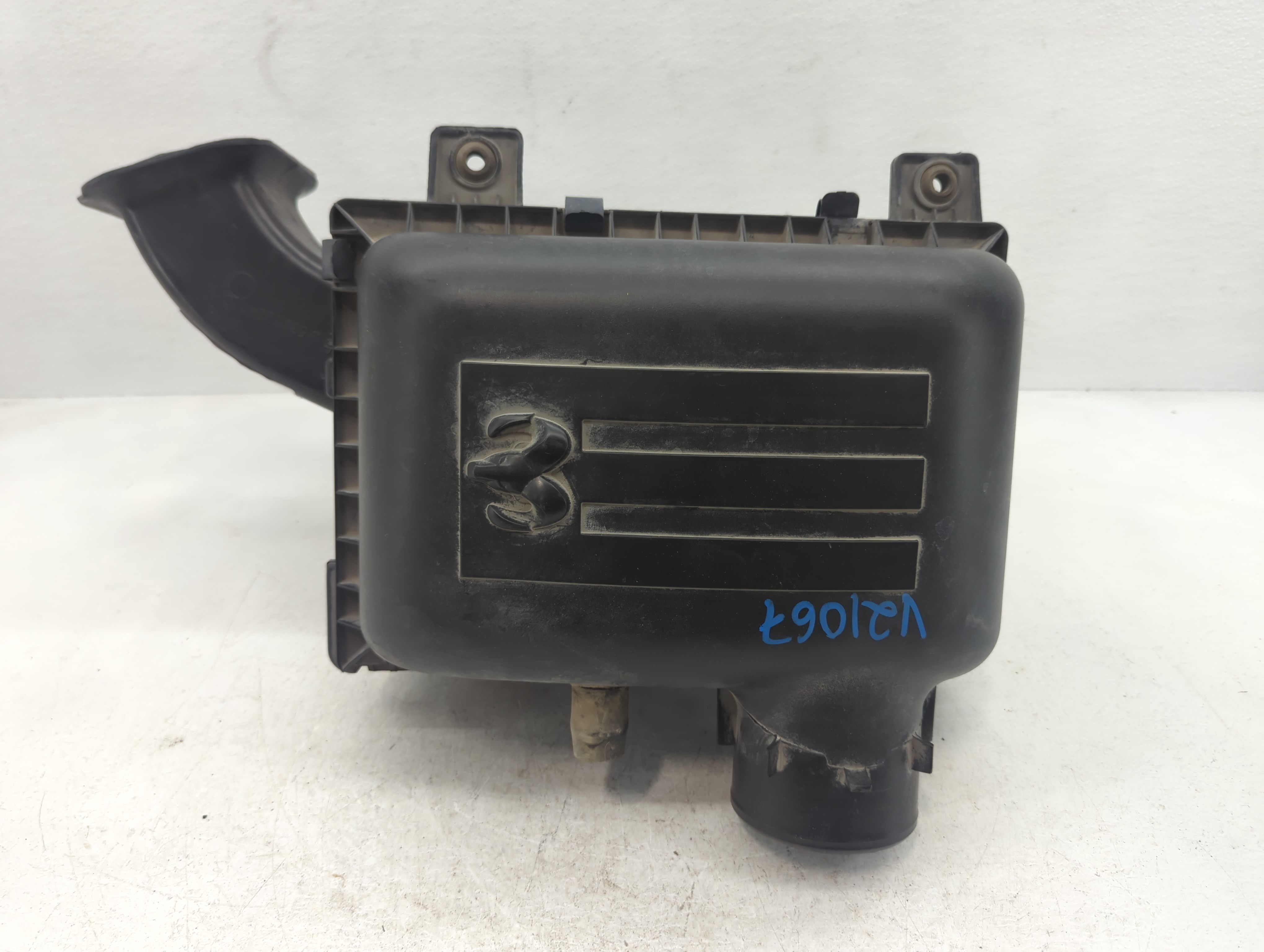 2002-2003 Dodge Ram 1500 Air Cleaner Intake-duct Hose Tube 1048650 - Oemusedautoparts1.com