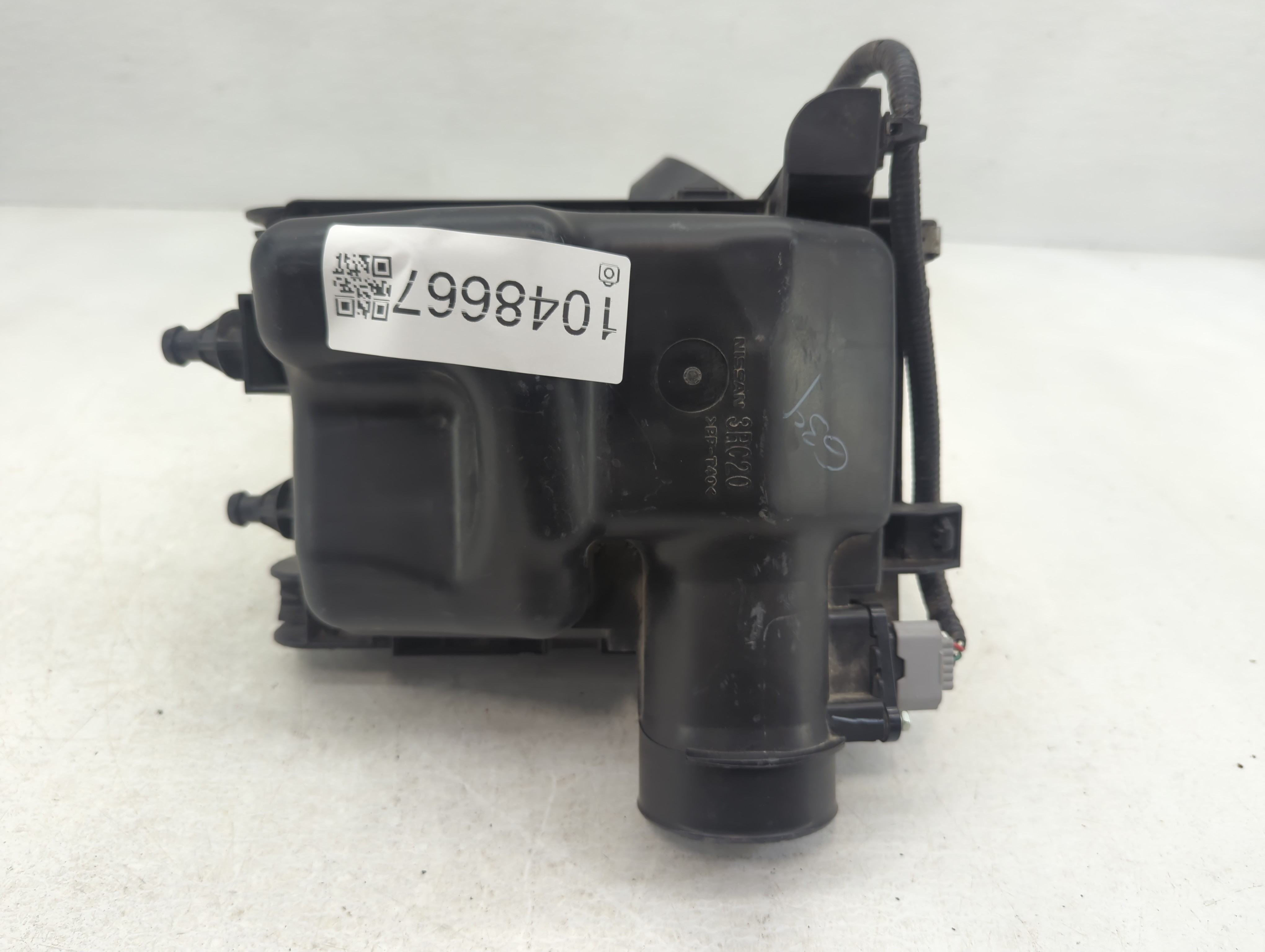 Picture of 2013-2019 Nissan Sentra Air Cleaner Intake-duct Hose Tube 1048667