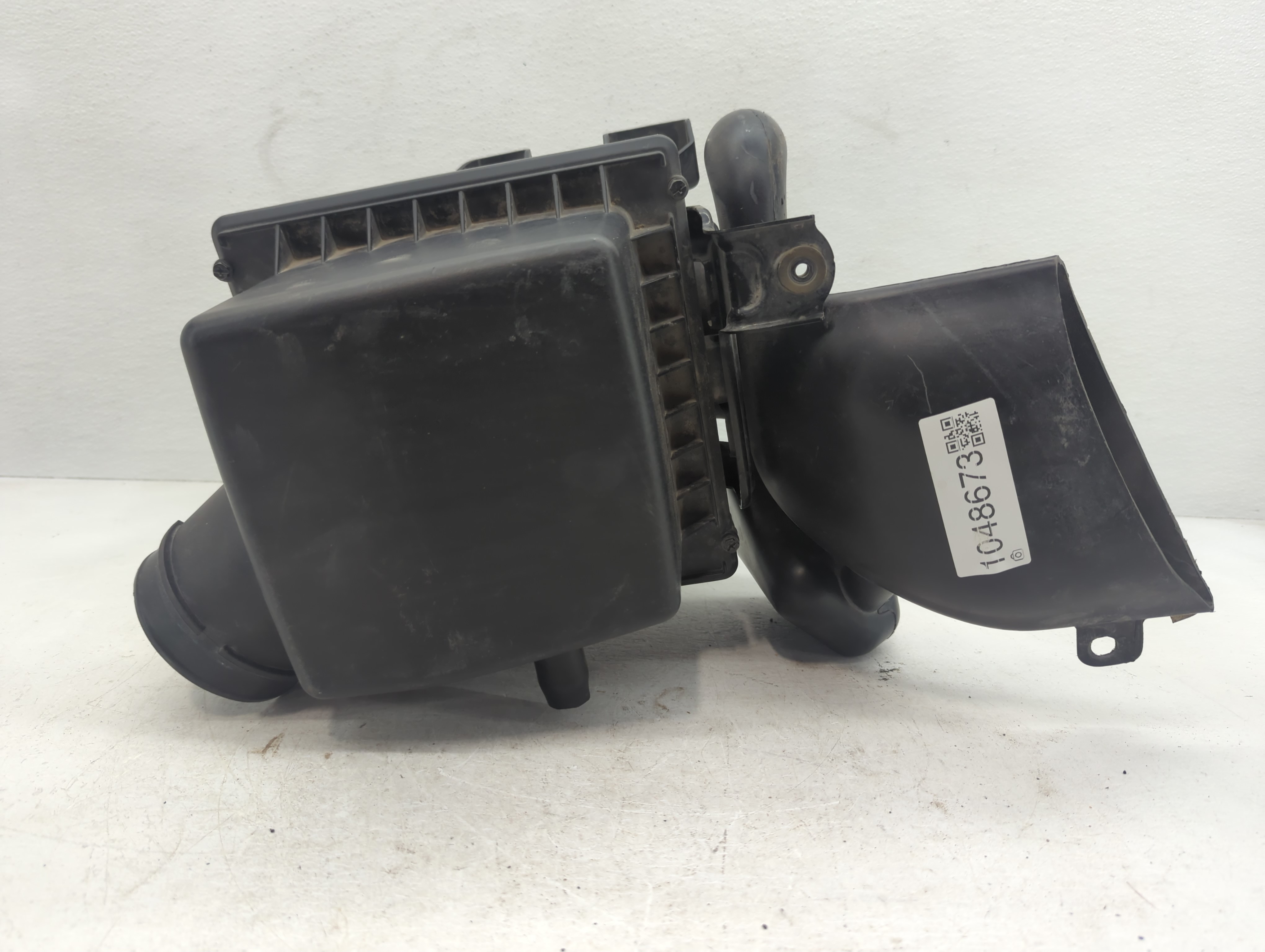 2011-2014 Chrysler 200 Air Cleaner Intake-duct Hose Tube 1048673 - Oemusedautoparts1.com