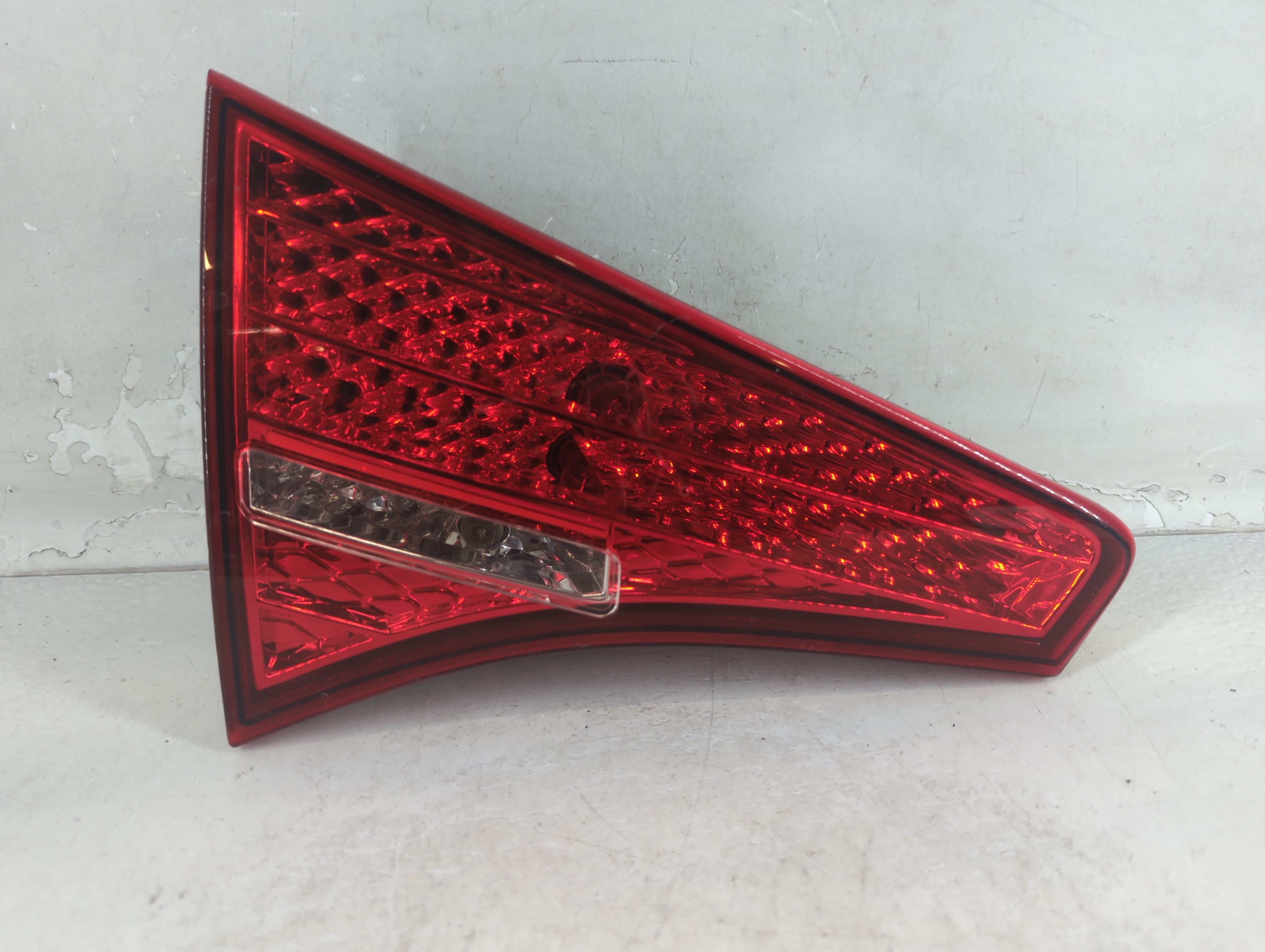 2011-2013 Kia Optima Driver Left Side Tail Light Taillight Oem 1048772 - Oemusedautoparts1.com