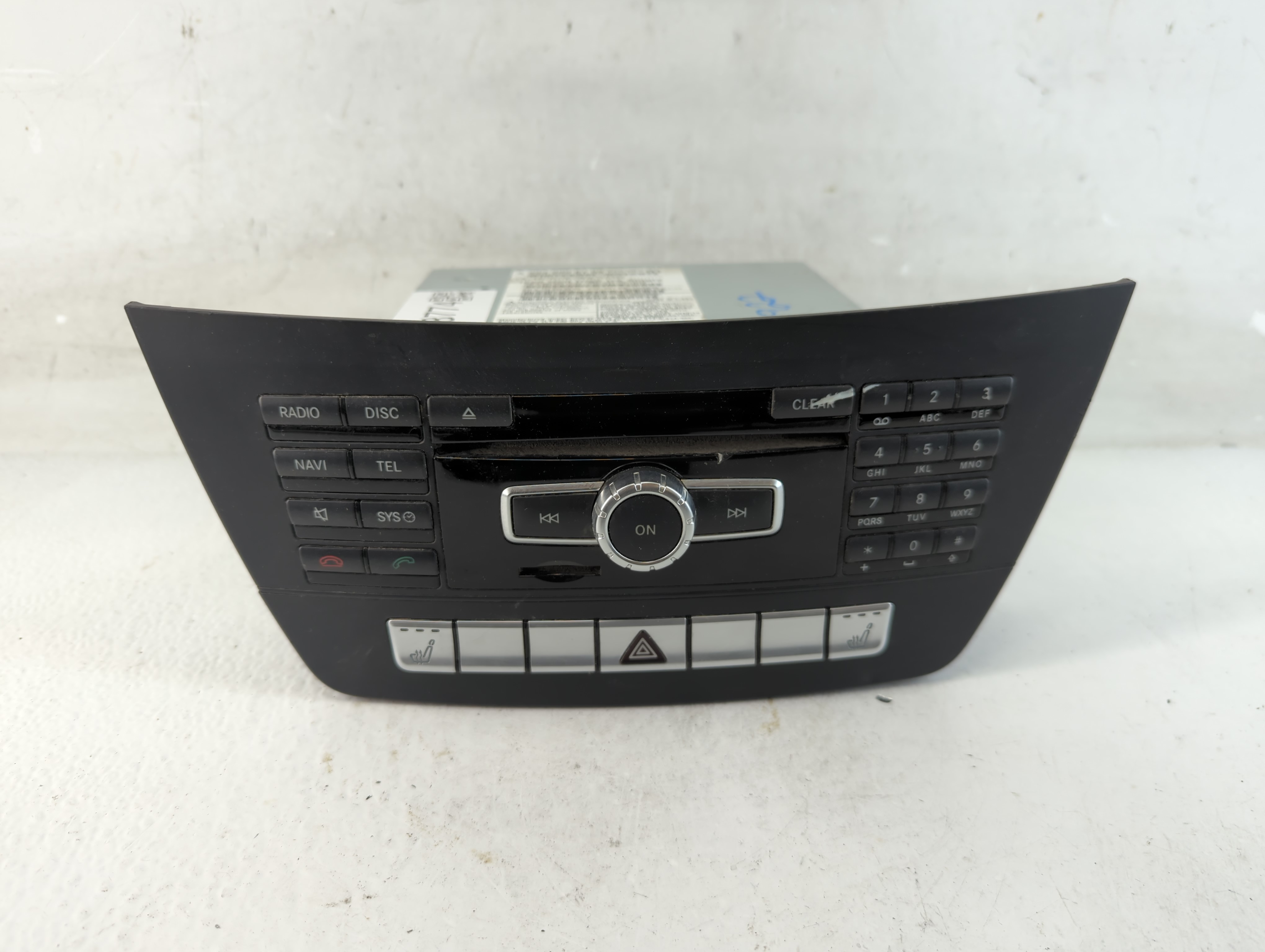 2012-2012 Mercedes-benz C250 Am Fm Cd Player Radio Receiver 1048774 - Oemusedautoparts1.com