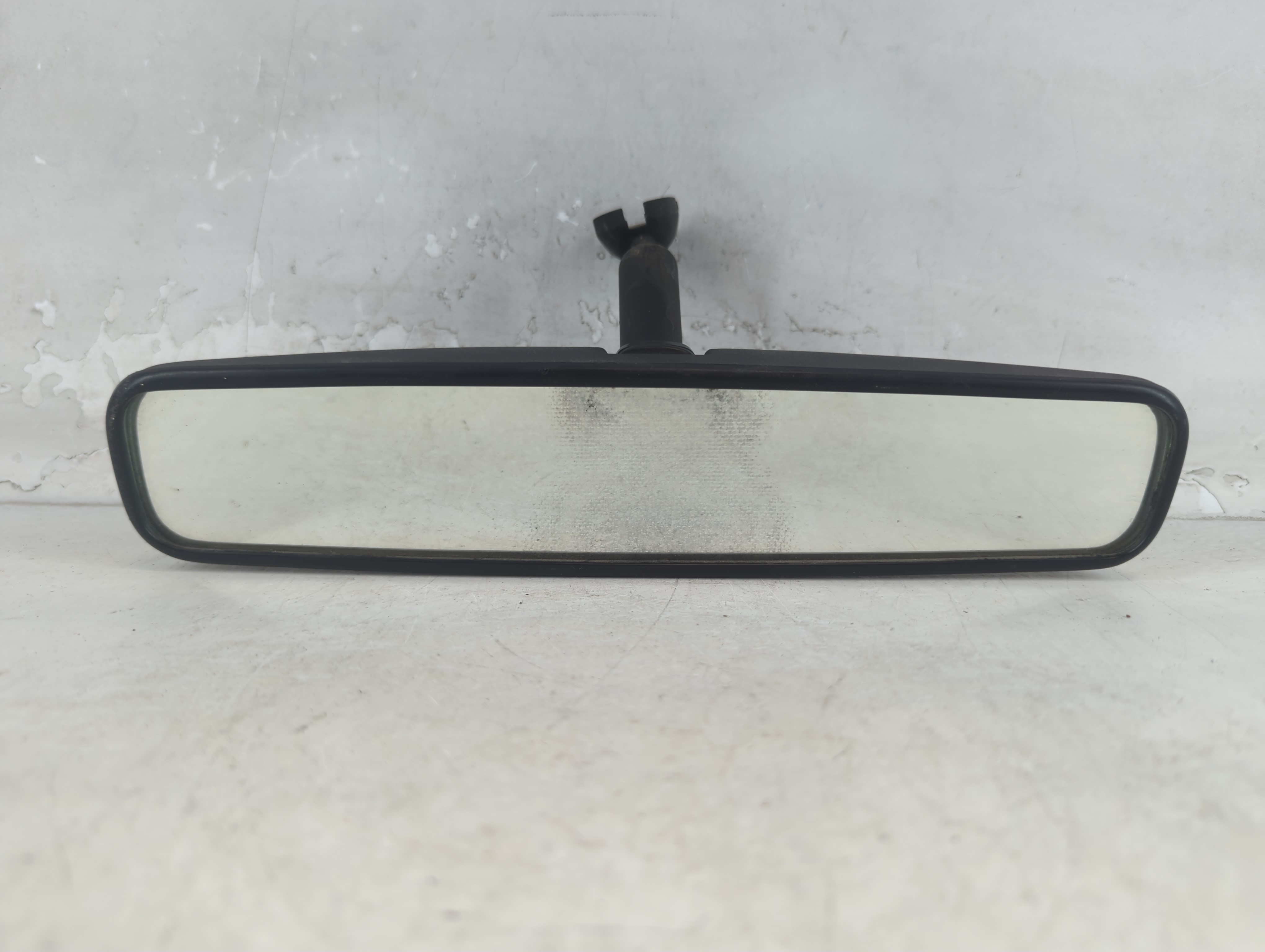 1993 Ford E-150 Interior Rear View Mirror Oem 1048788 - Oemusedautoparts1.com
