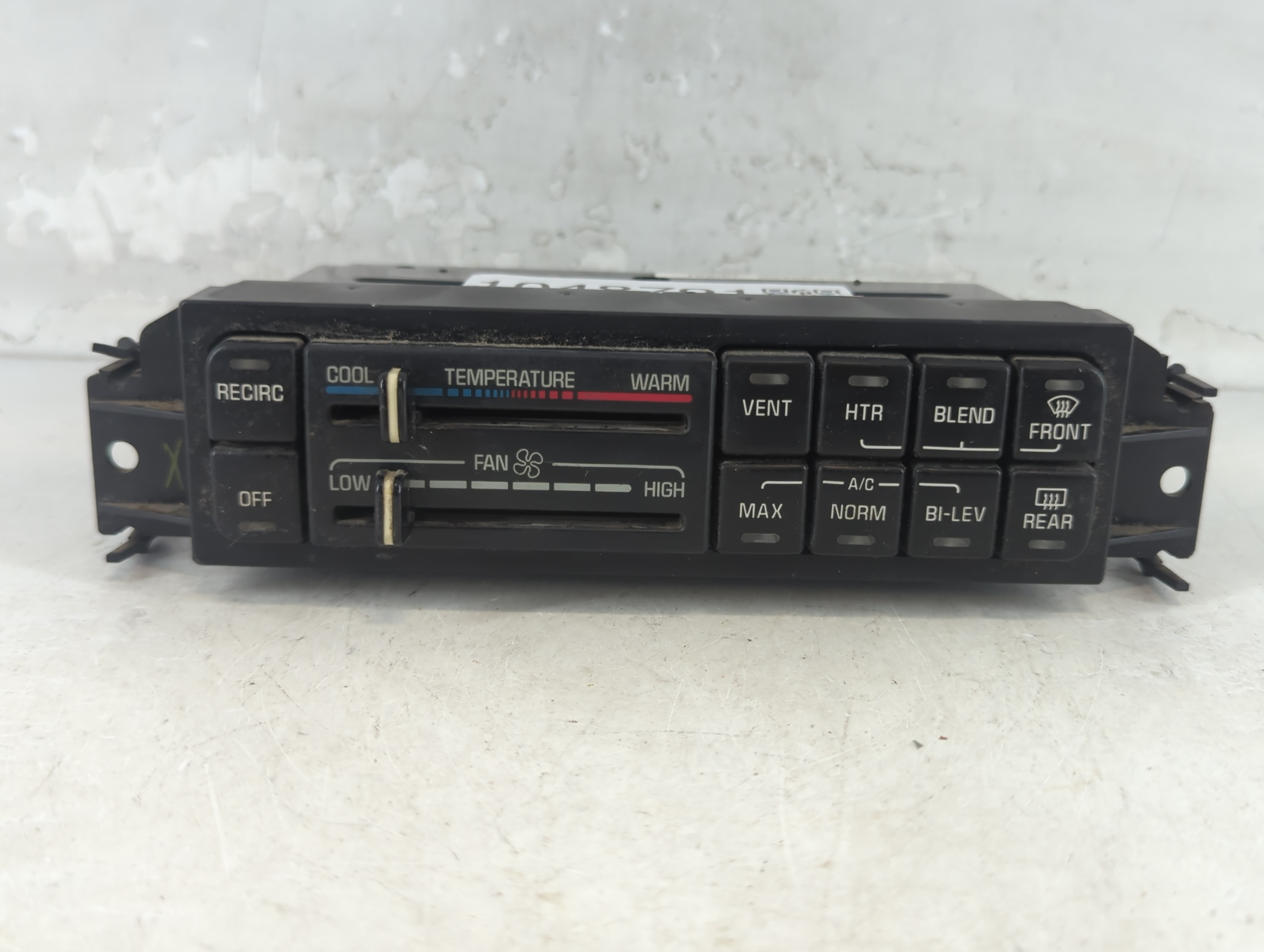 2000-2005 Buick Lesabre Ac Heater Climate Control 25728330 1048791 - Oemusedautoparts1.com