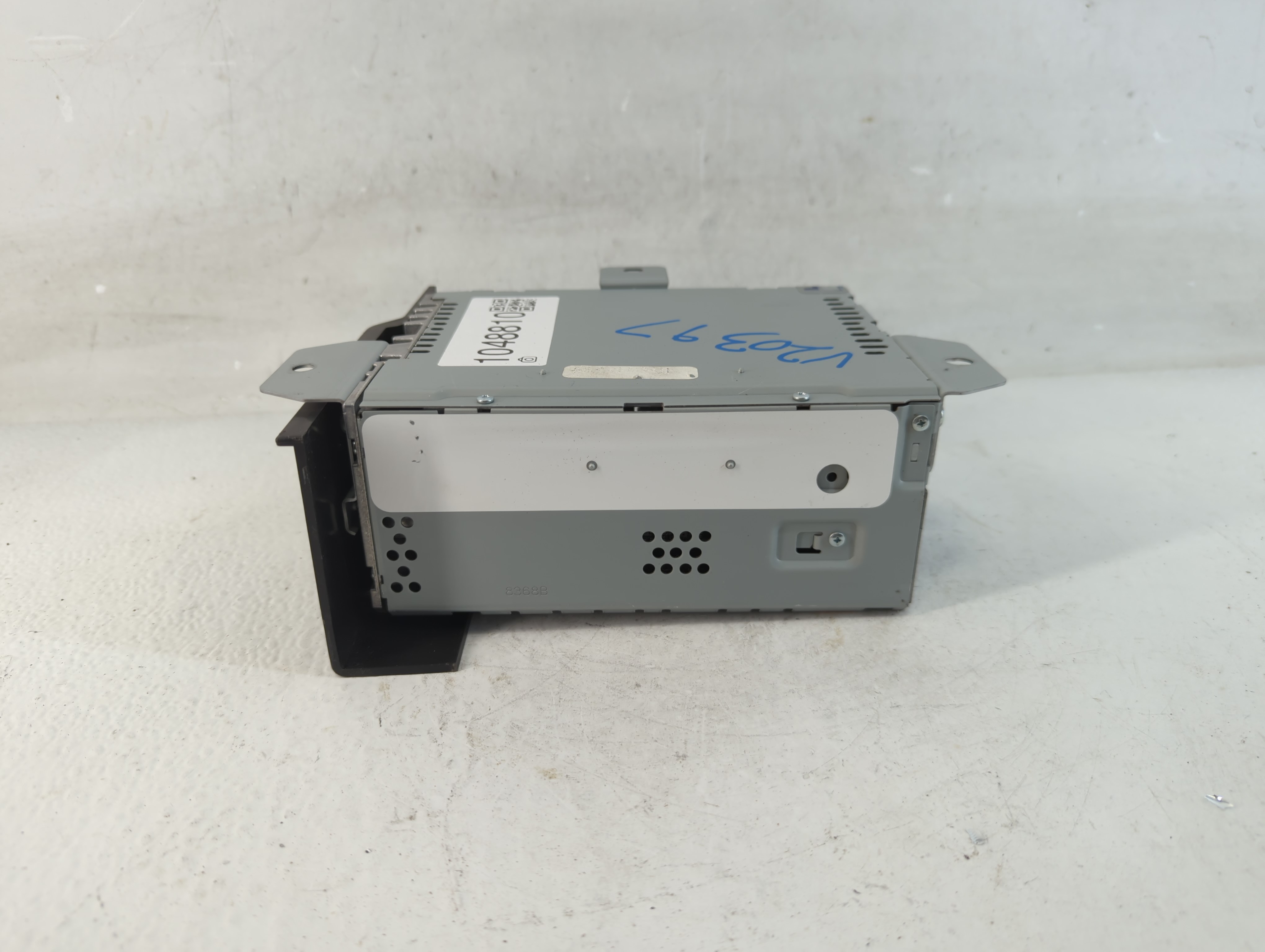 2017-2020 Lincoln Mkz Am Fm Cd Player Radio Receiver 1048810 - Oemusedautoparts1.com