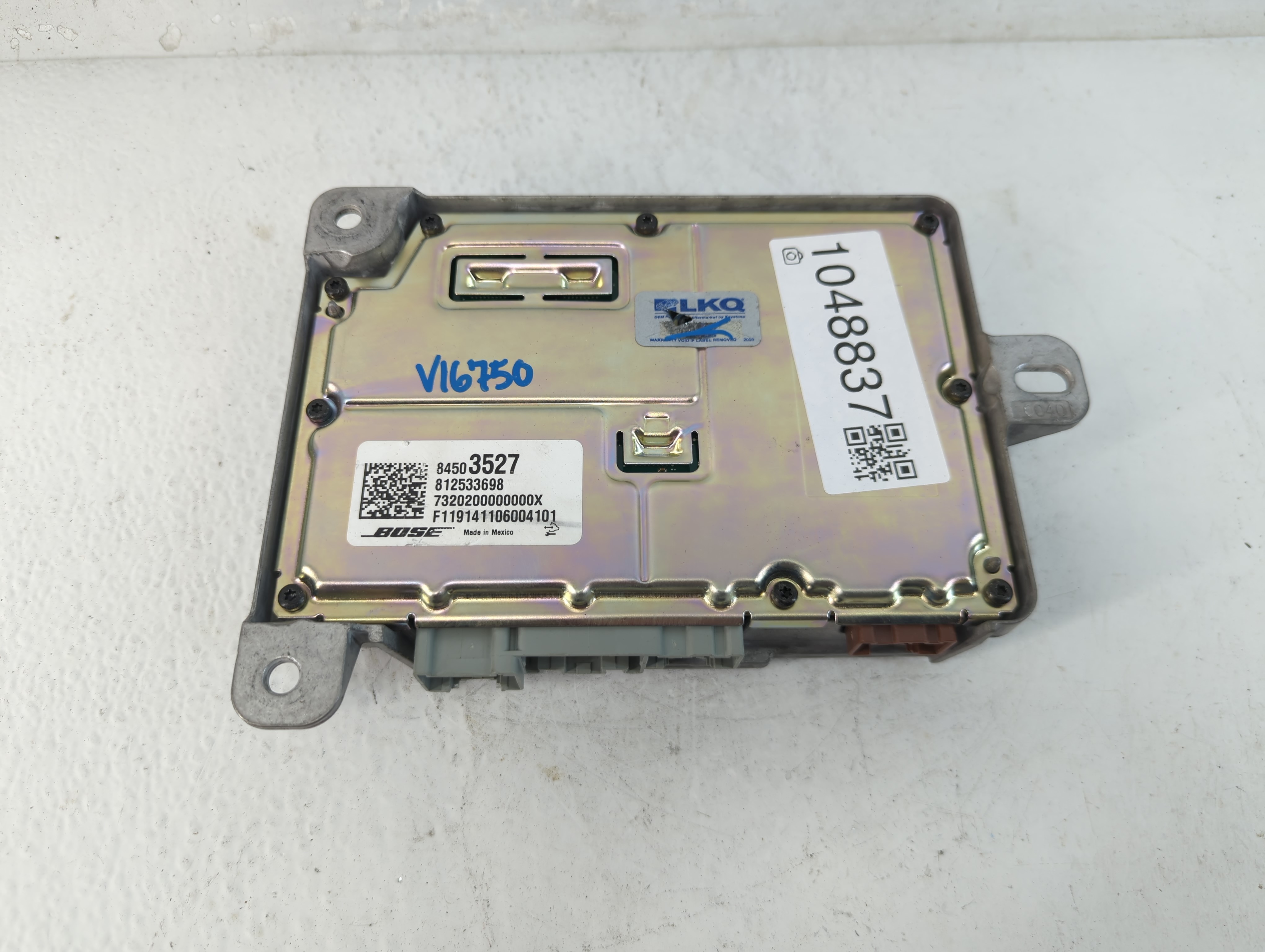 2017-2019 Gmc Acadia Am Fm Cd Player Radio Receiver 1048837 - Oemusedautoparts1.com