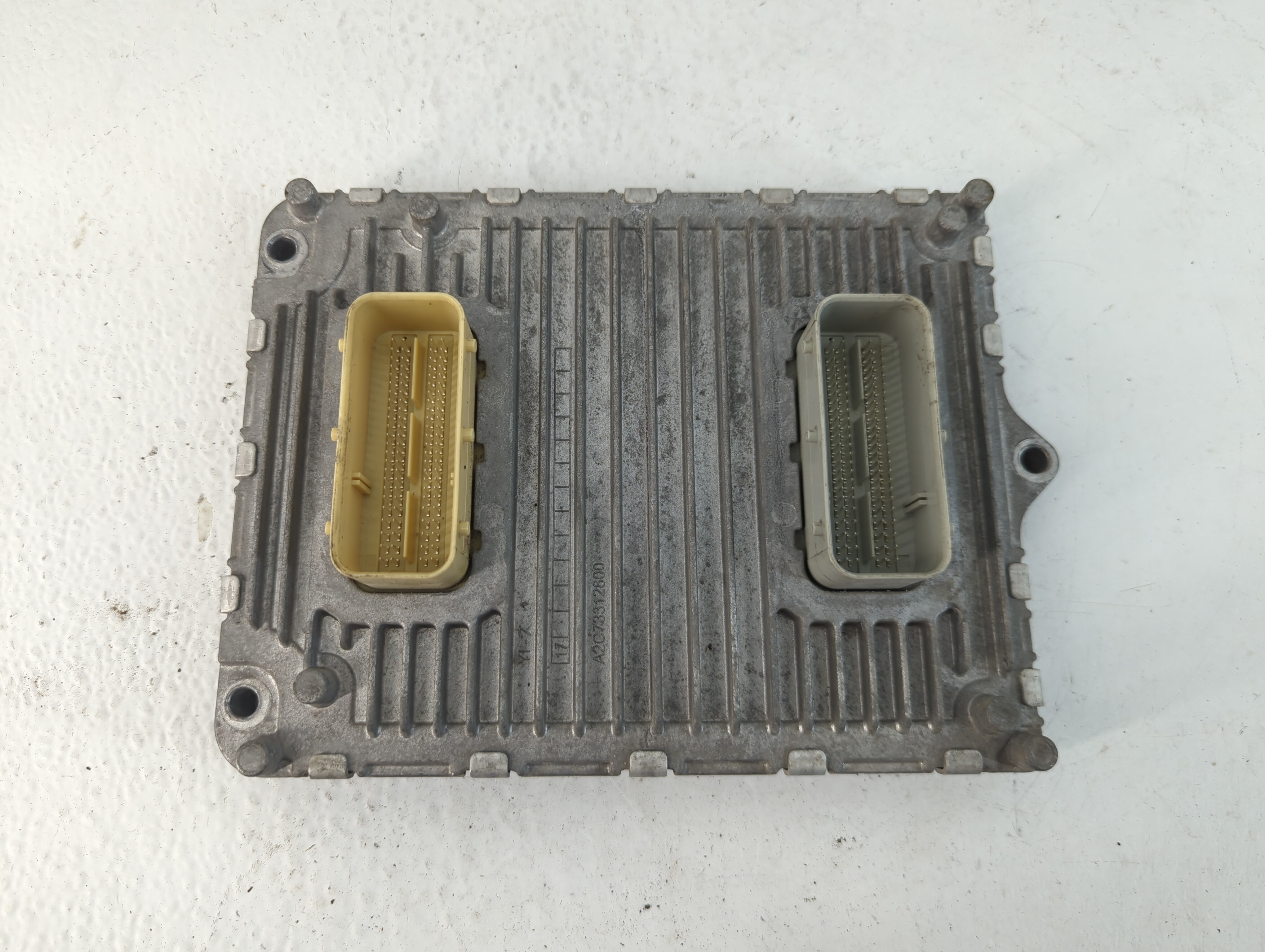 Picture of Dodge Caravan Engine Control Computer Ecu Pcm Ecm Pcu Oem P68243295ab 1048996