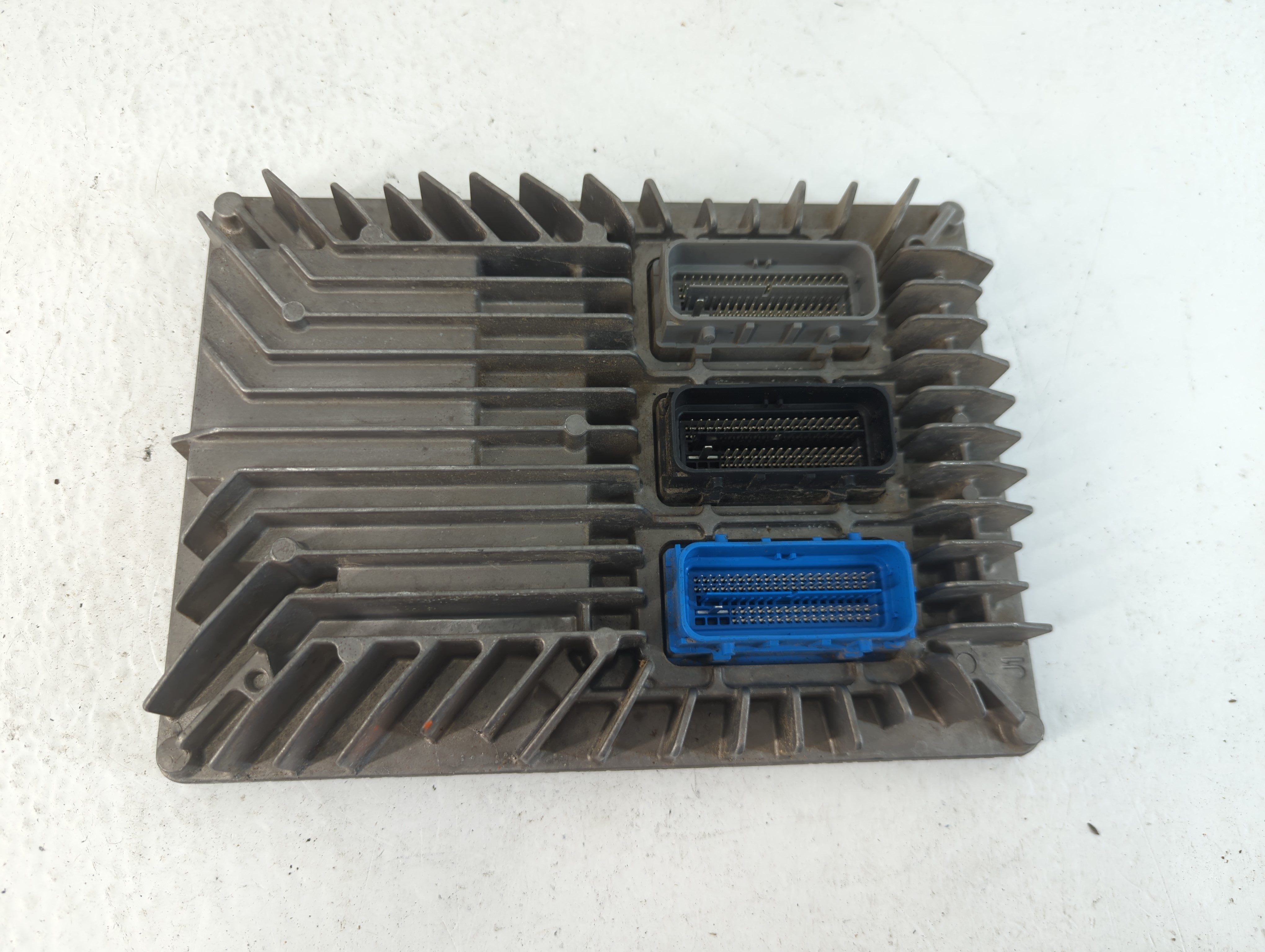 2013-2016 Buick Lacrosse Engine Control Computer Ecu Pcm Ecm Pcu Oem 1049052 - Oemusedautoparts1.com