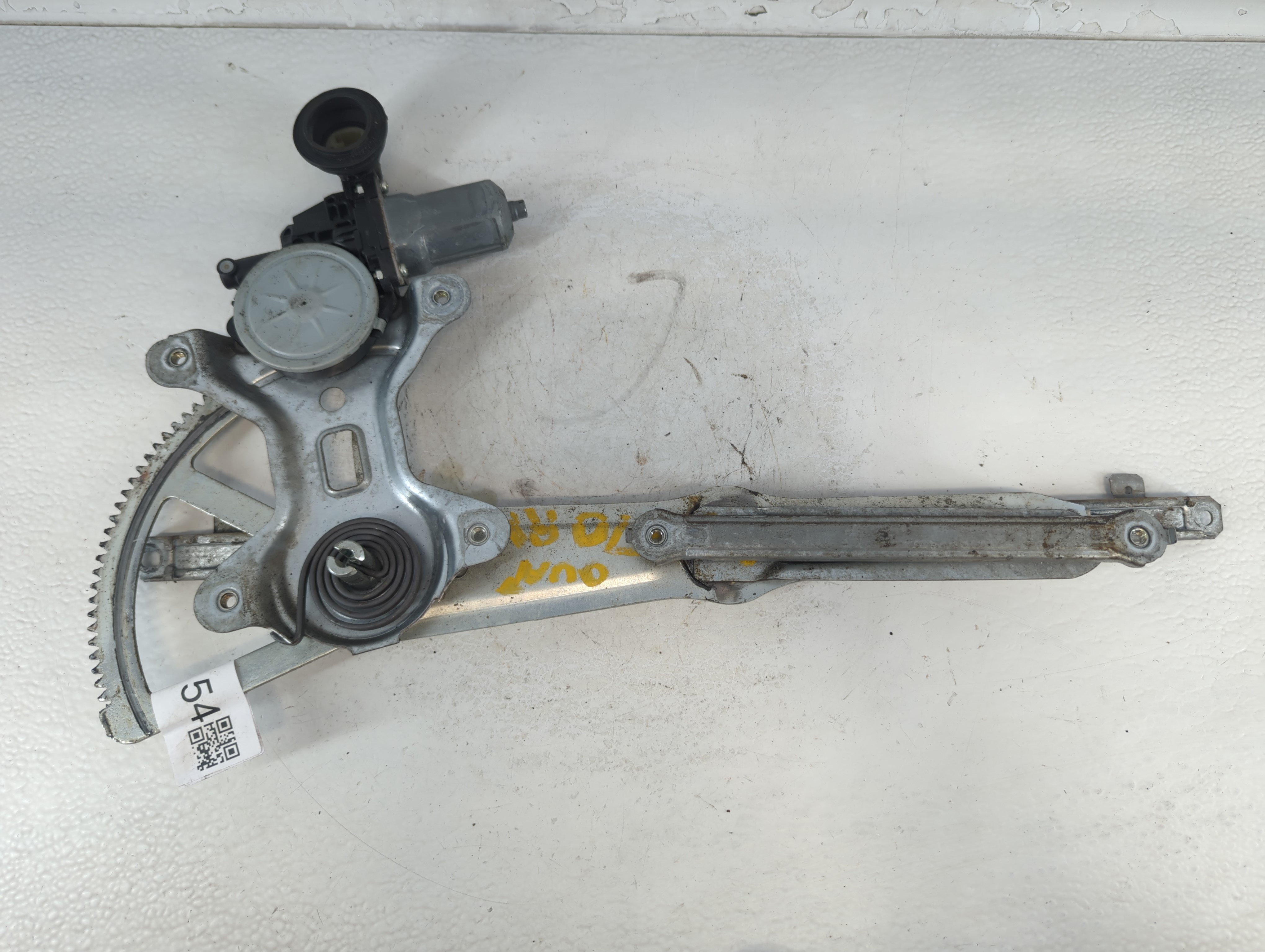 Picture of 1995-2005 Chevrolet Cavalier Passenger Front Door Window Oem 1049154