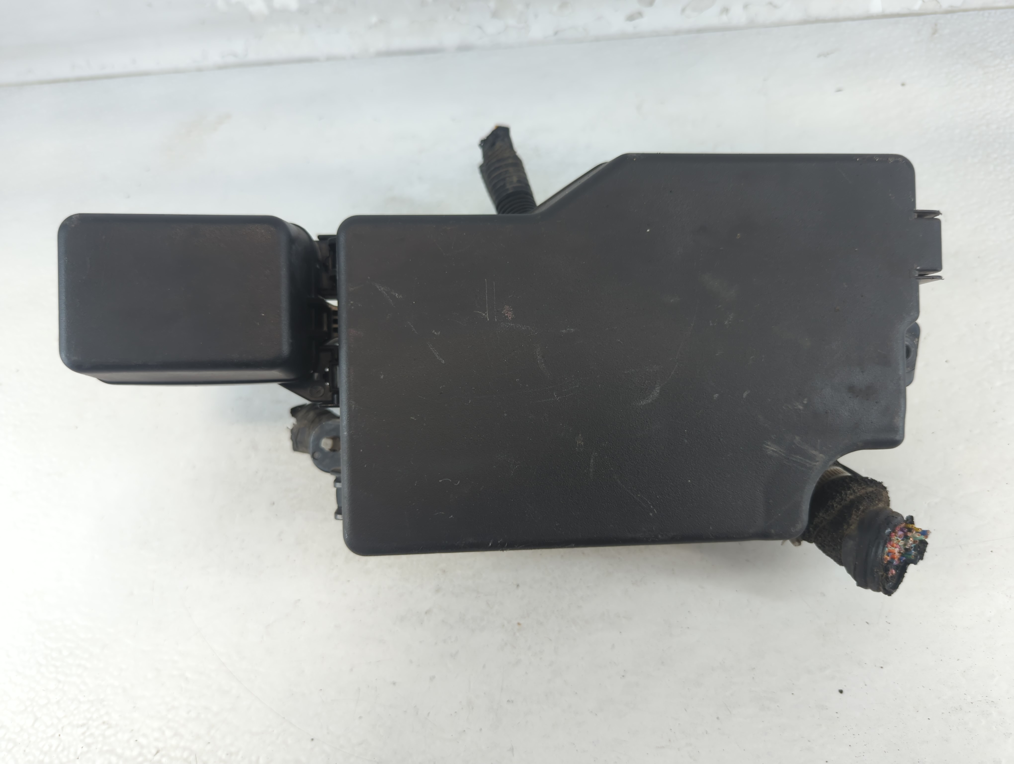 2013 Mazda 3 Fusebox Fuse Box Relay Module Bfd2 66761 1049225 - Oemusedautoparts1.com