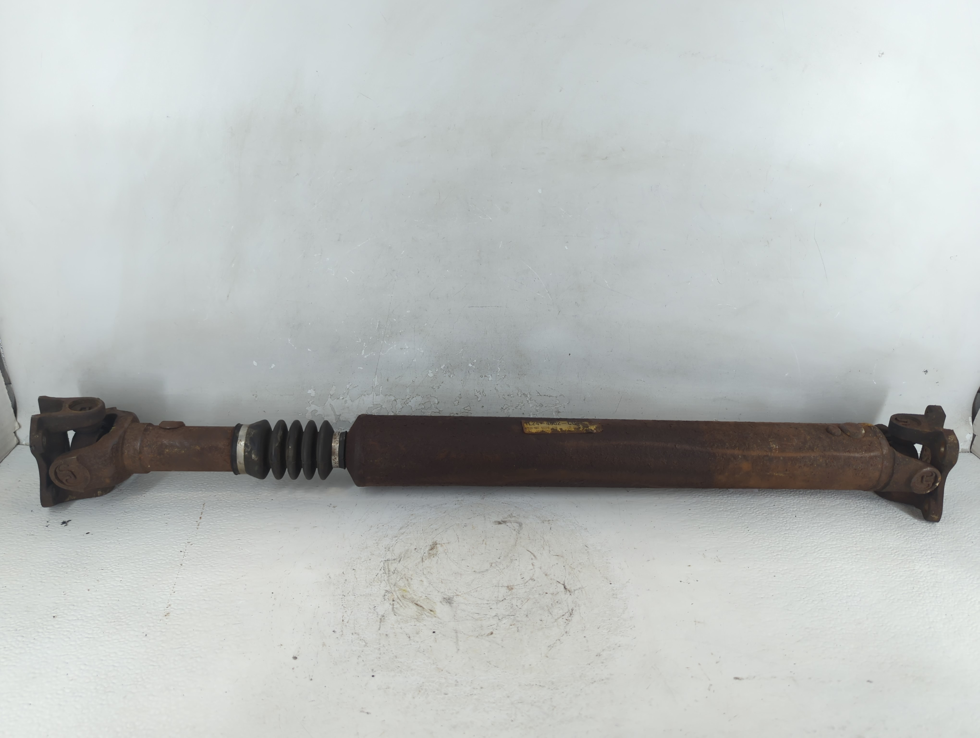 Ford Explorer Rear Driveshaft Oem 1049226 - Oemusedautoparts1.com