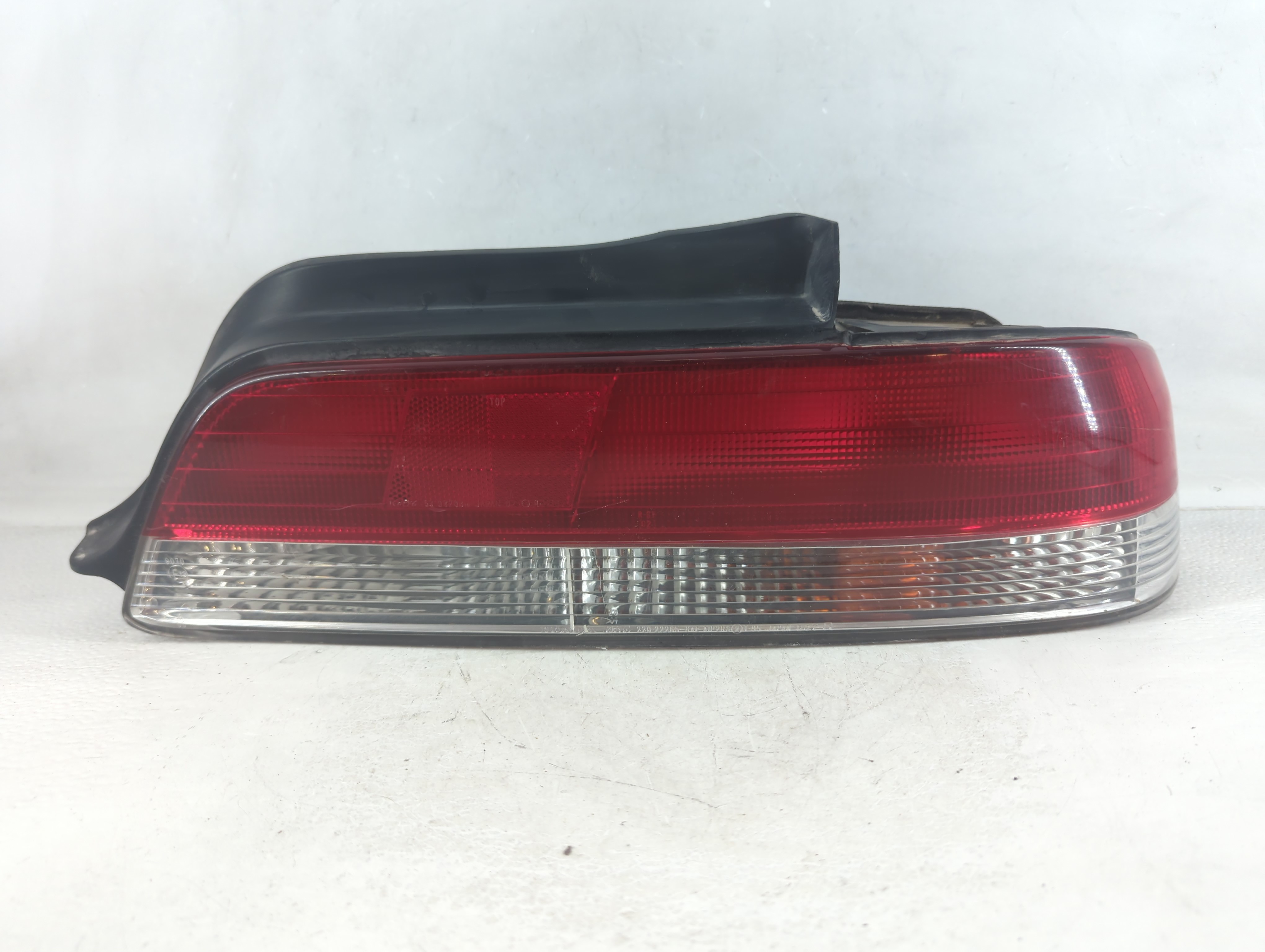 Picture of 1997-2001 Honda Prelude Driver Left Side Tail Light Taillight Oem 1049227