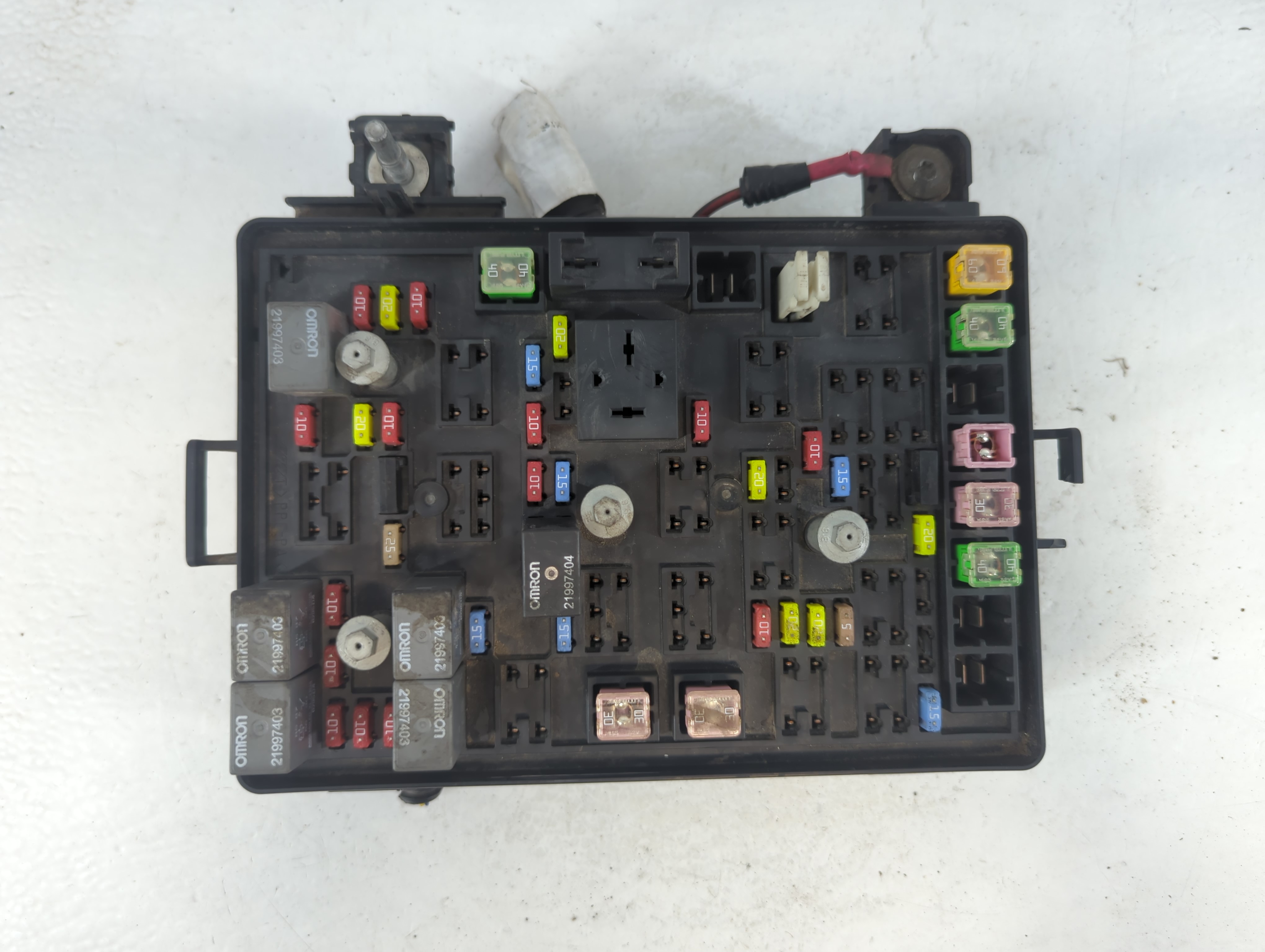 2009-2011 Chevrolet Hhr Fusebox Fuse Box Relay Module 20908792 1049243 - Oemusedautoparts1.com