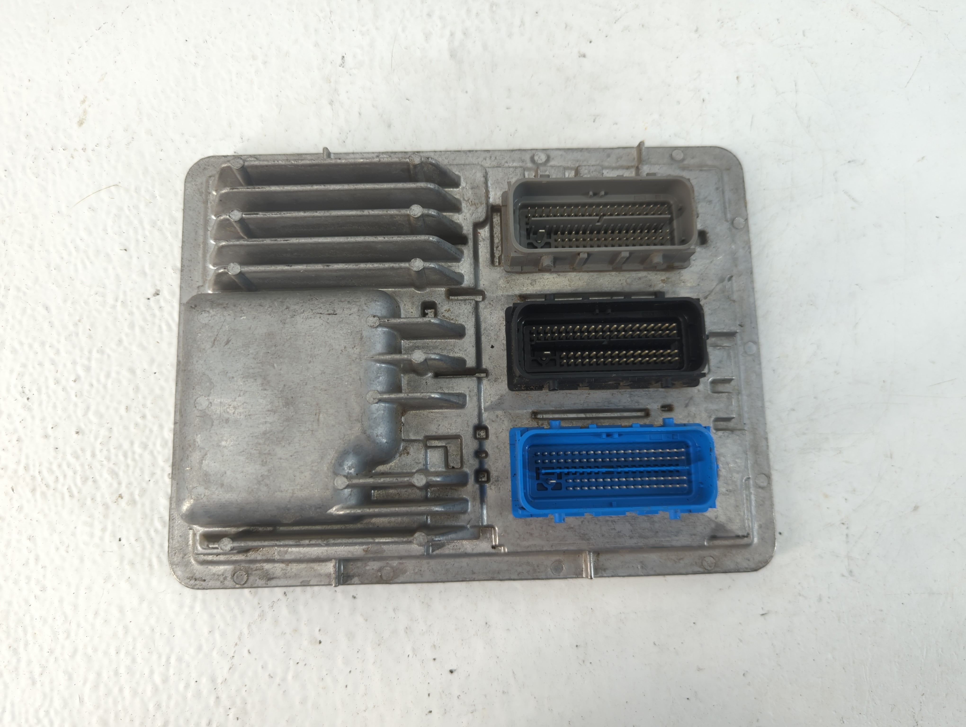 Picture of 2016-2016 Chevrolet Cruze Engine Control Computer Ecu Pcm Ecm Pcu Oem 1049265