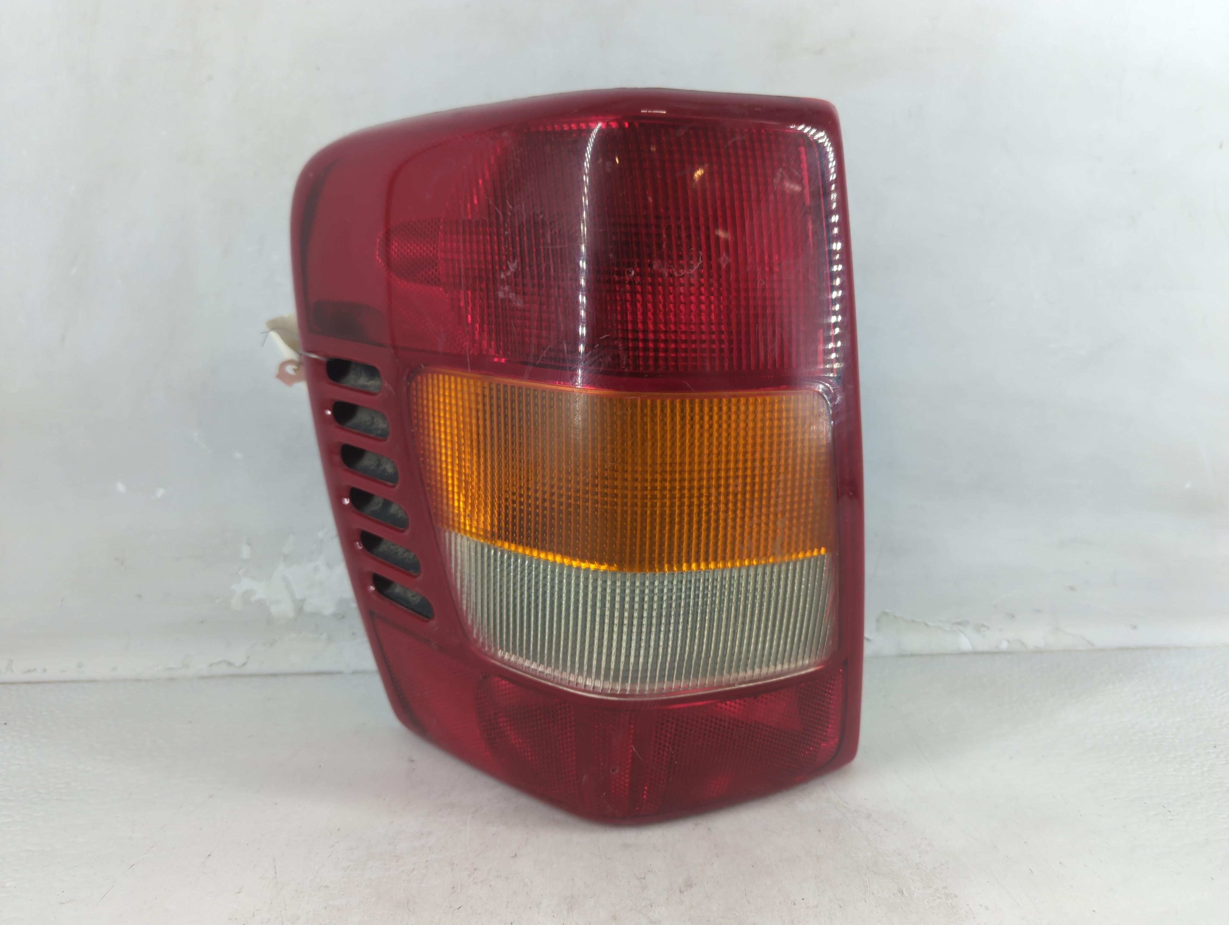 Picture of 1993 Ford E-350 Econoline Driver Left Side Tail Light Taillight Oem 1049309