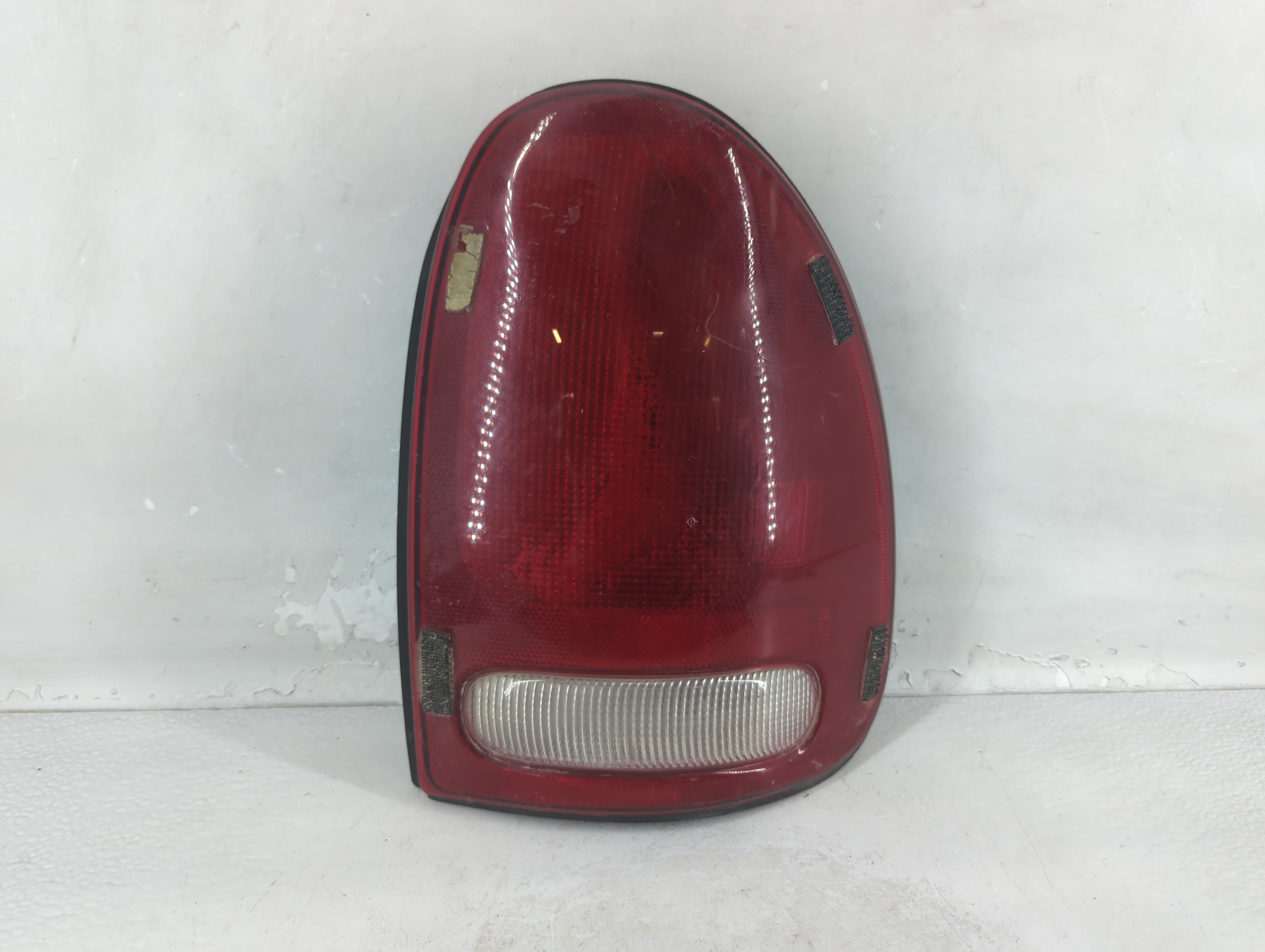 1999-2004 Oldsmobile Alero Passenger Right Side Tail Light Taillight Oem 1049314 - Oemusedautoparts1.com