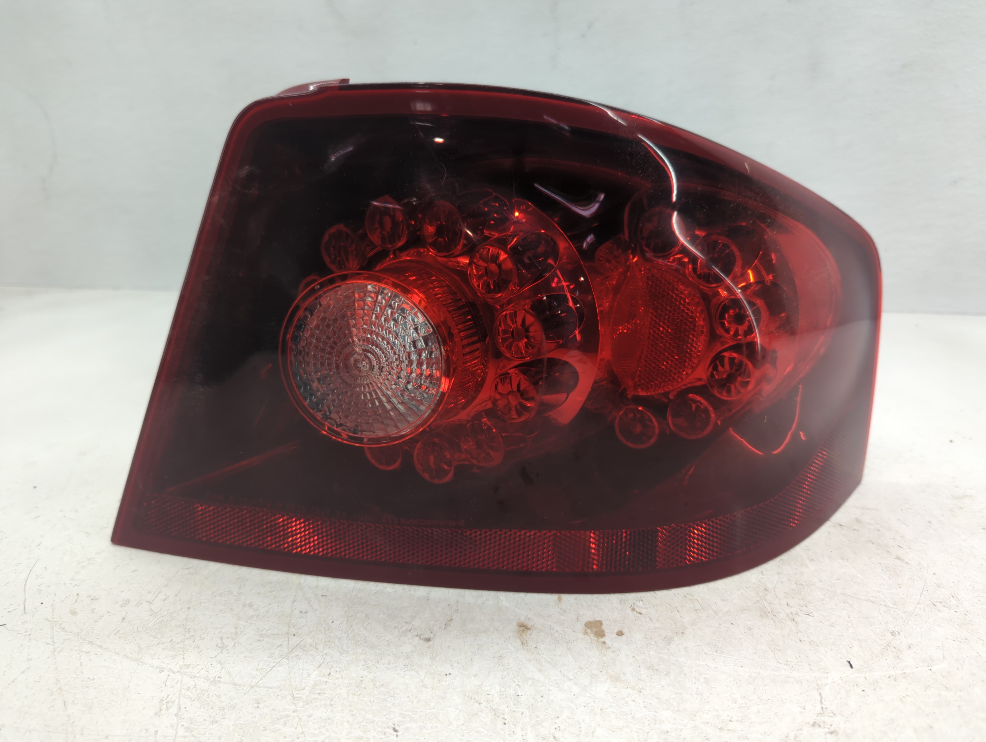2011-2014 Dodge Avenger Passenger Right Side Tail Light Taillight Oem 1049380 - Oemusedautoparts1.com