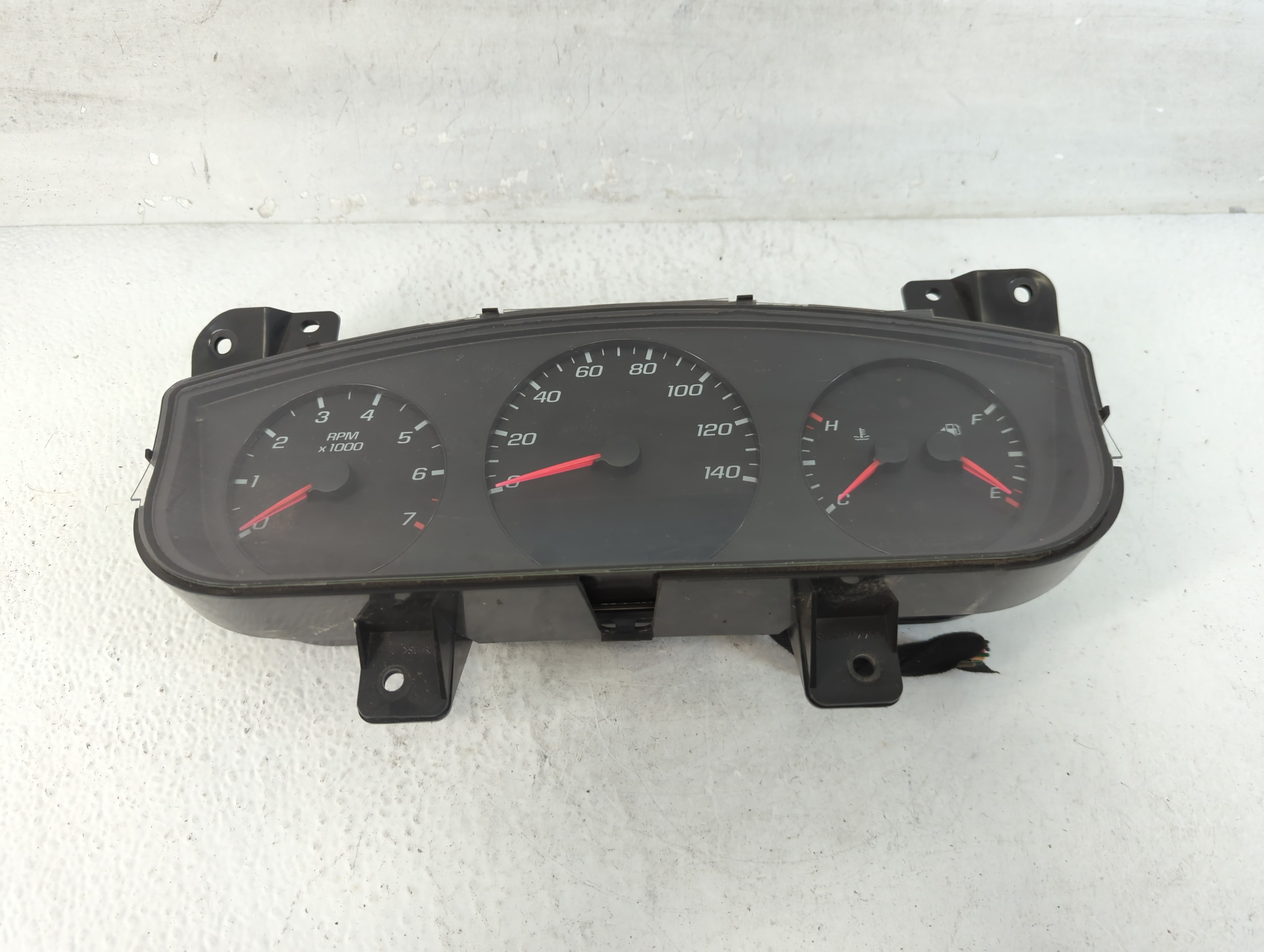 Picture of 1992-1996 Toyota Camry Speedometer Instrument Cluster Gauges 1049407