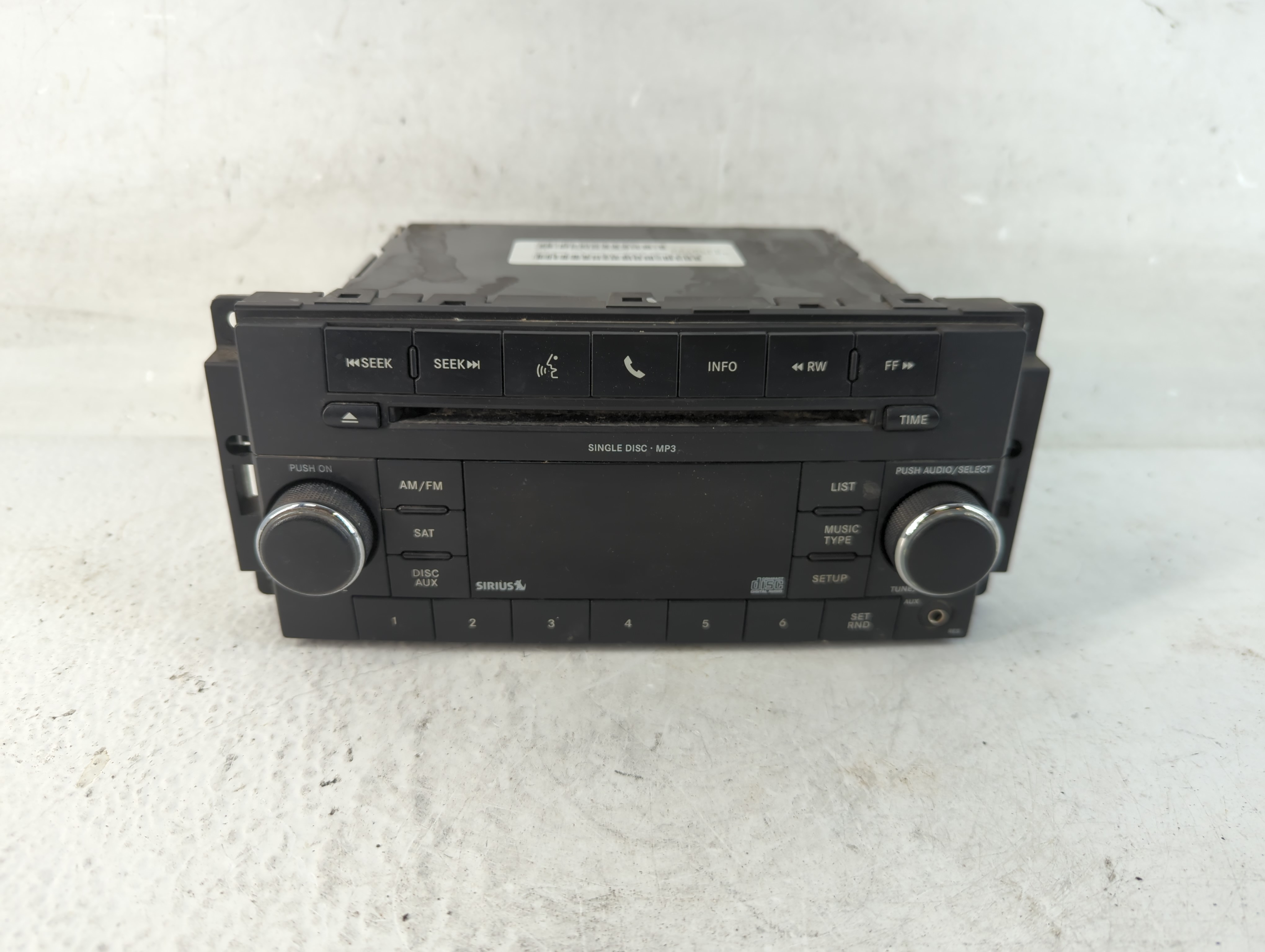 2008-2010 Dodge Avenger Am Fm Cd Player Radio Receiver 1049436 - Oemusedautoparts1.com
