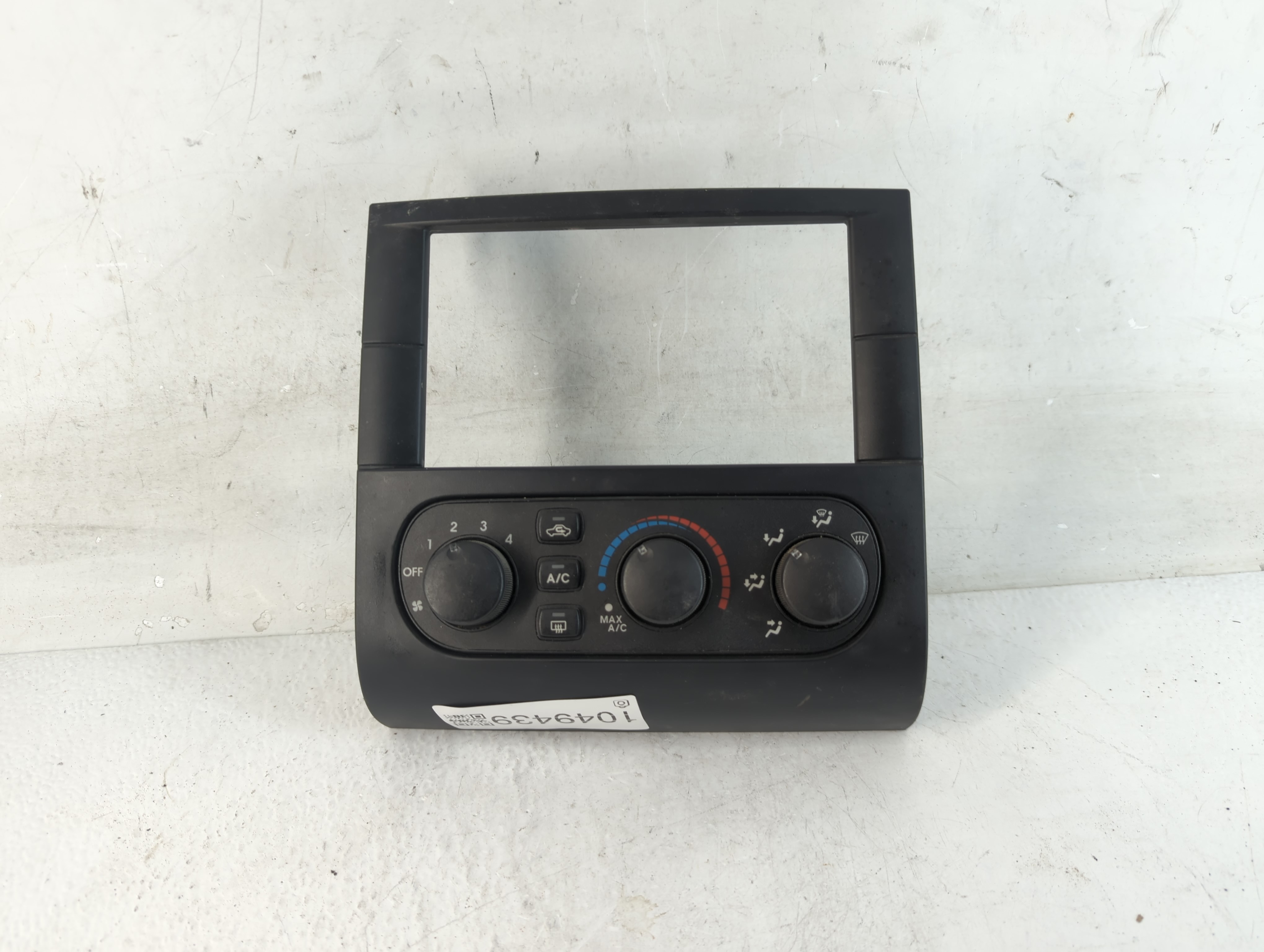 2005-2007 Ford Freestyle Ac Heater Climate Control 5020410262 1049439 - Oemusedautoparts1.com