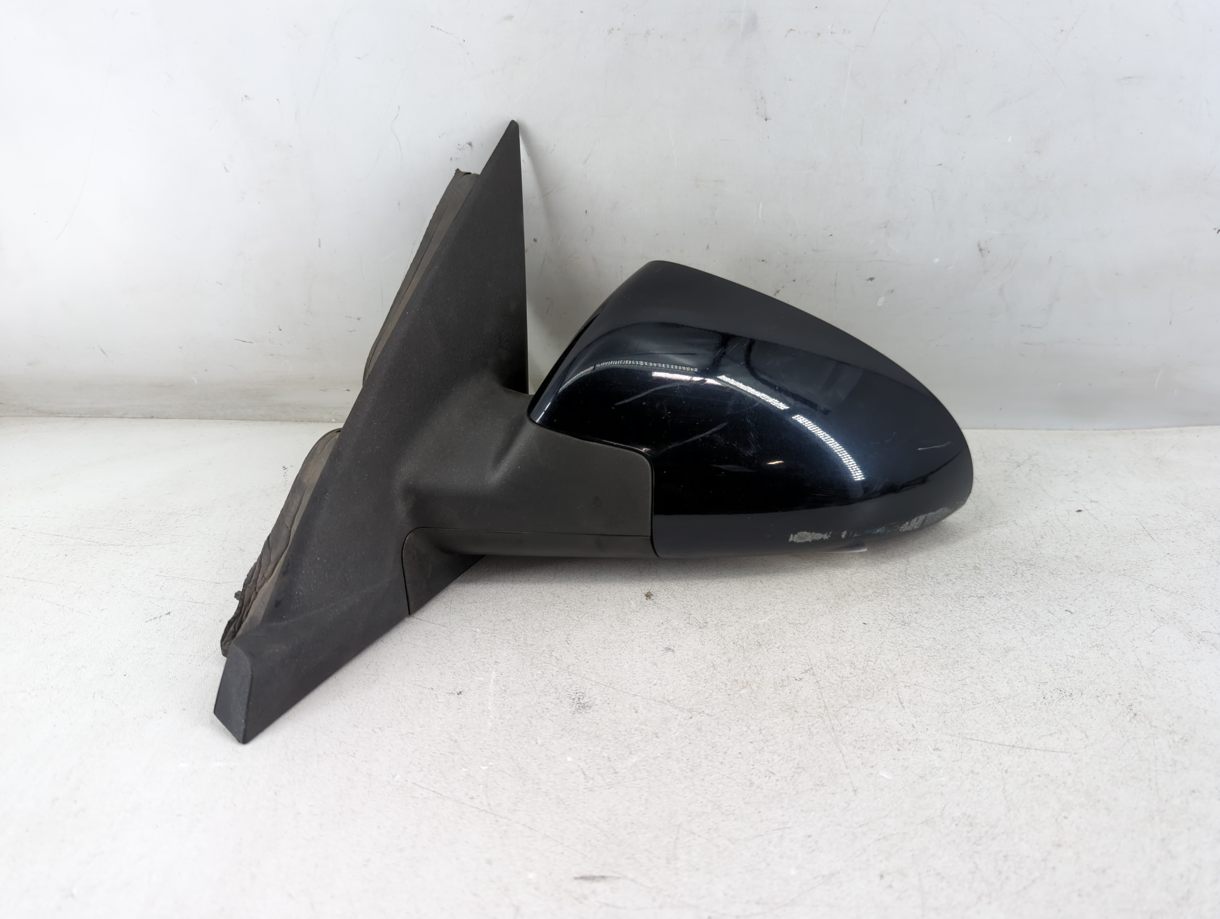 2004-2008 Chevrolet Malibu Driver Left Side View Power Door Mirror 1049459 - Oemusedautoparts1.com