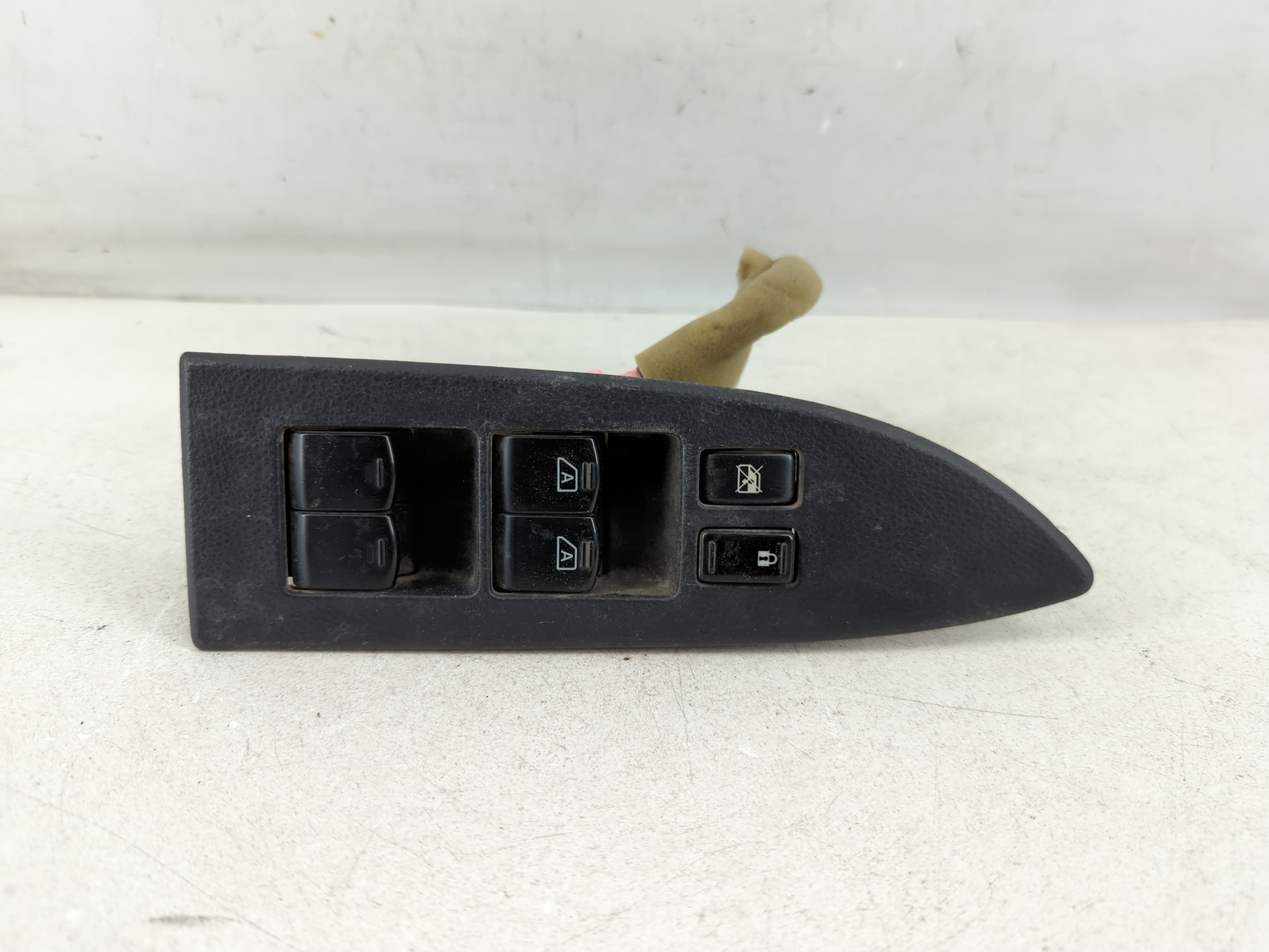2007-2008 Infiniti Fx35 Driver Left Door Master Power Window Switch 1049496 - Oemusedautoparts1.com
