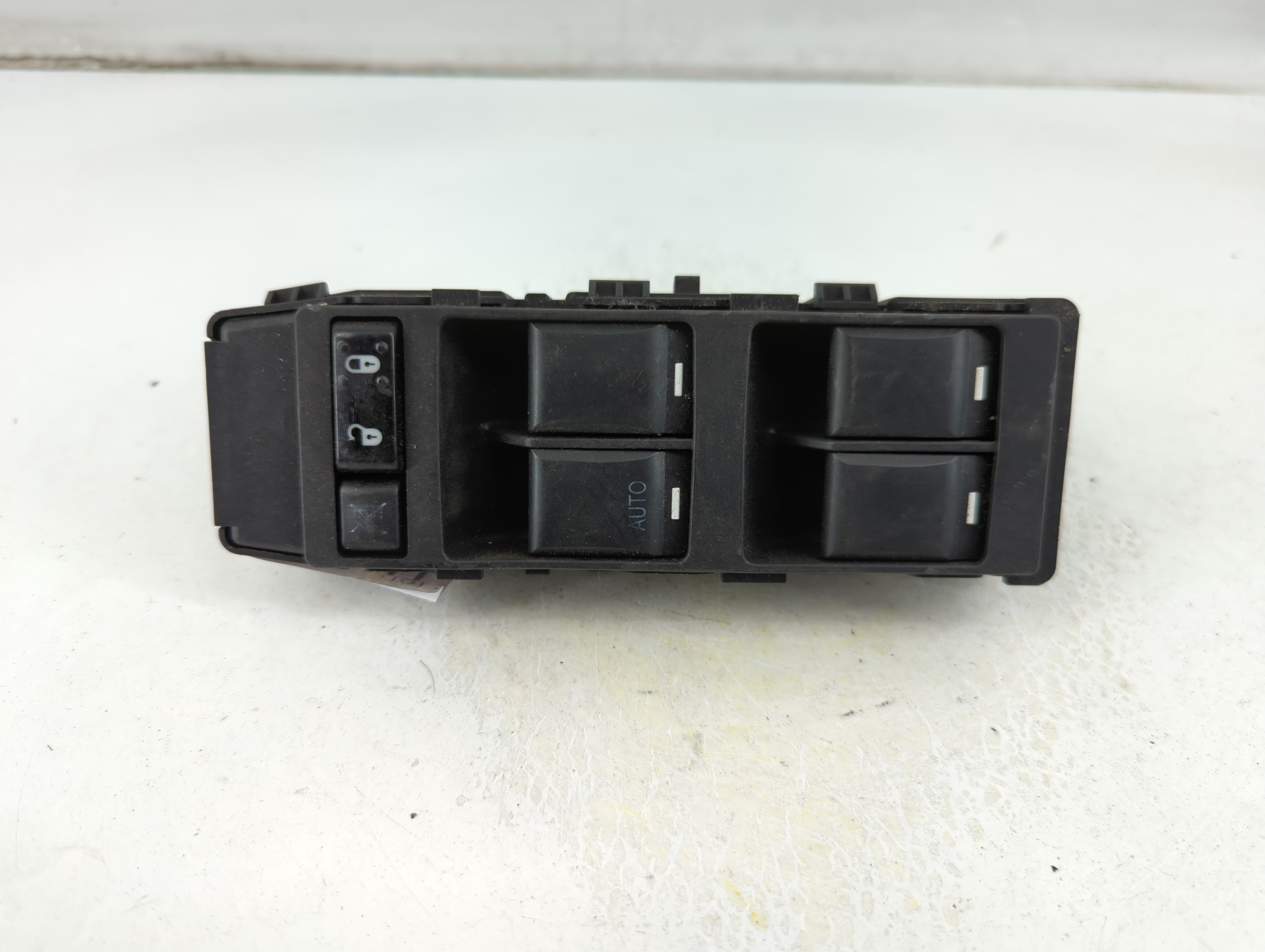 2011-2014 Chrysler 200 Driver Left Door Master Power Window Switch 1049550 - Oemusedautoparts1.com