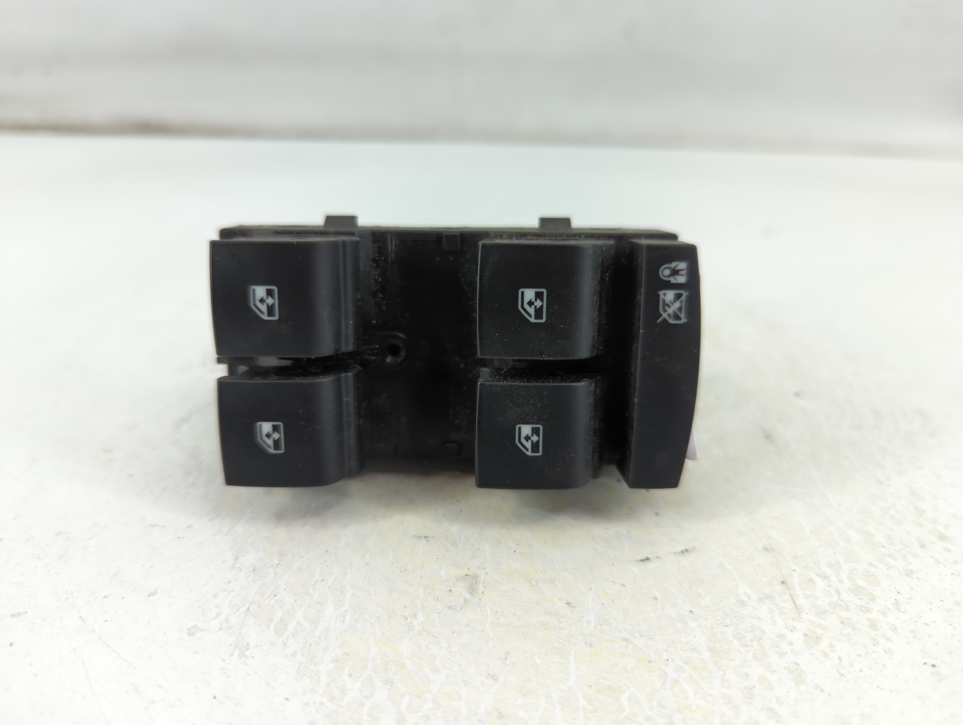 2011-2016 Chevrolet Cruze Driver Left Door Master Power Window Switch 1049580 - Oemusedautoparts1.com